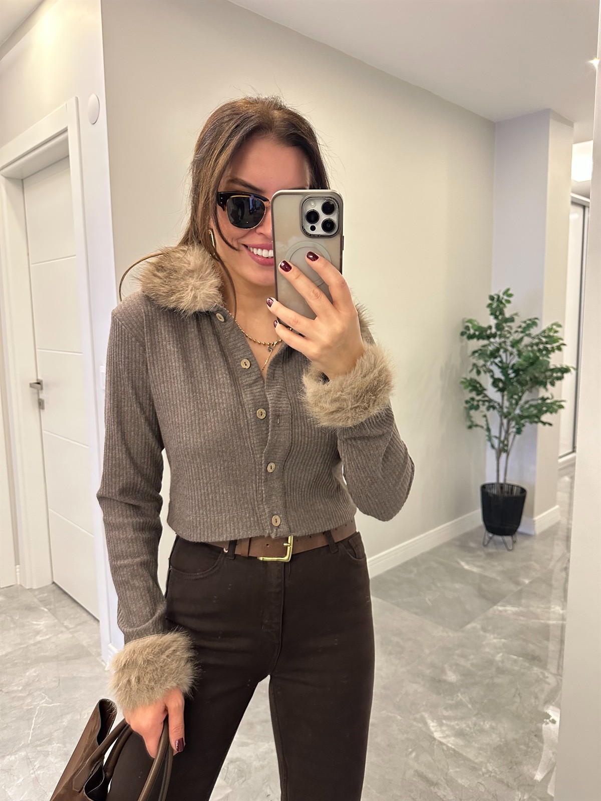 Kürk Detaylı Triko Hırka - Kahverengi