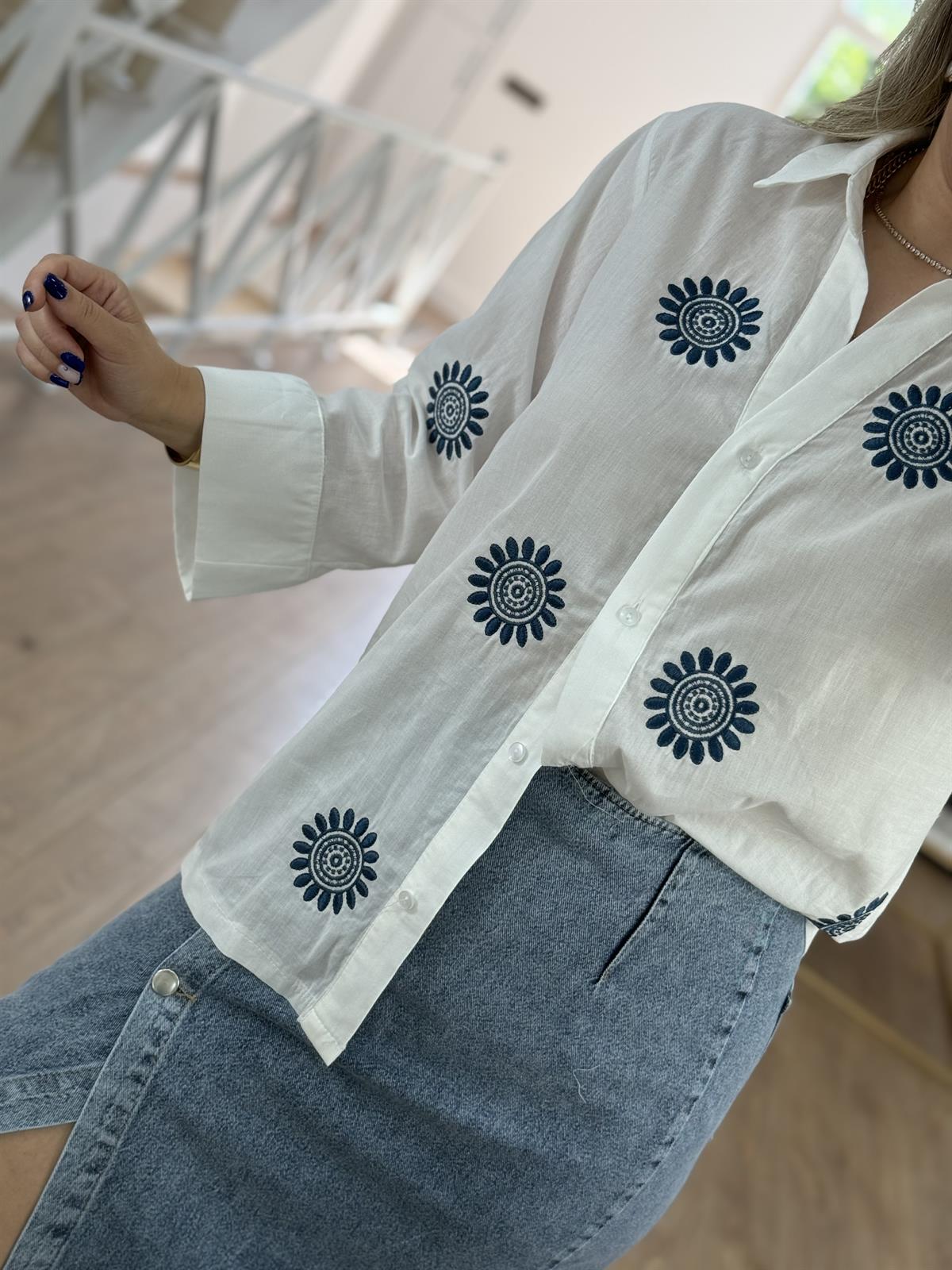 Lacivert Nakışlı Pamuklu Gömlek