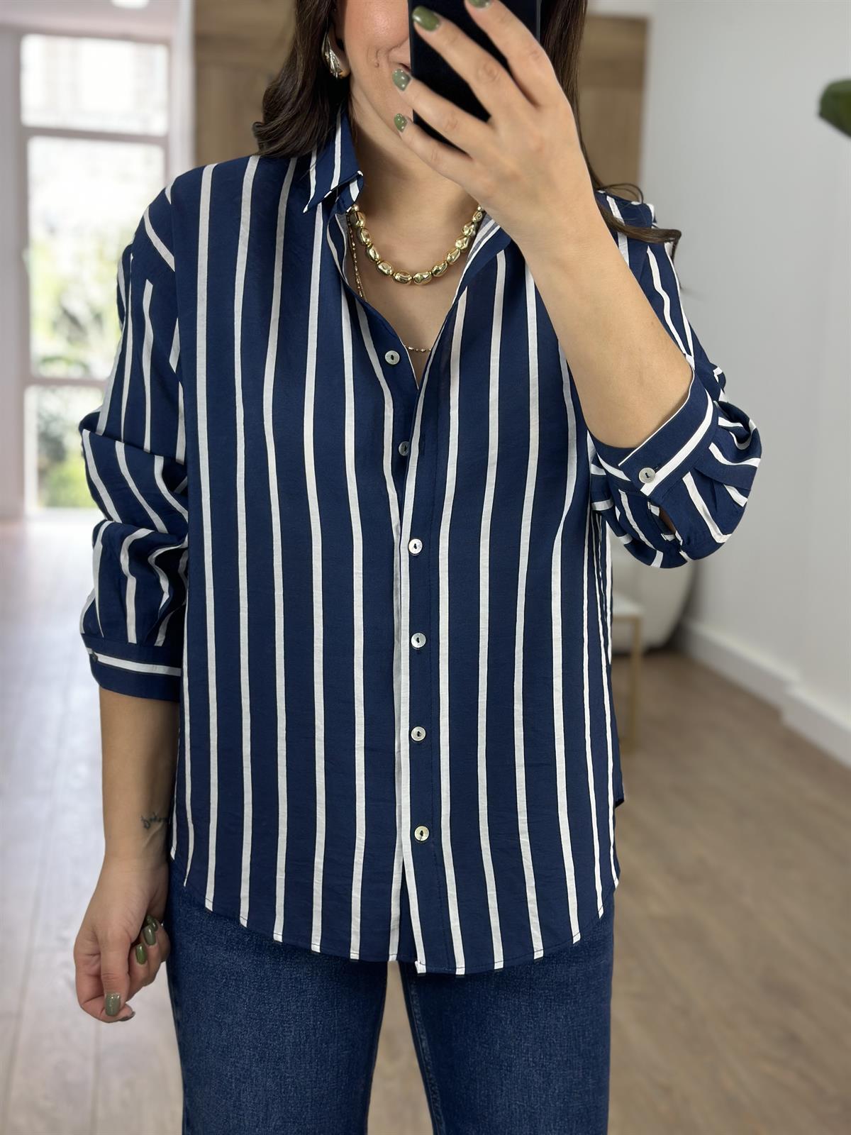 Lacivert Üzeri Beyaz Çizgili Tnsel Gömlek