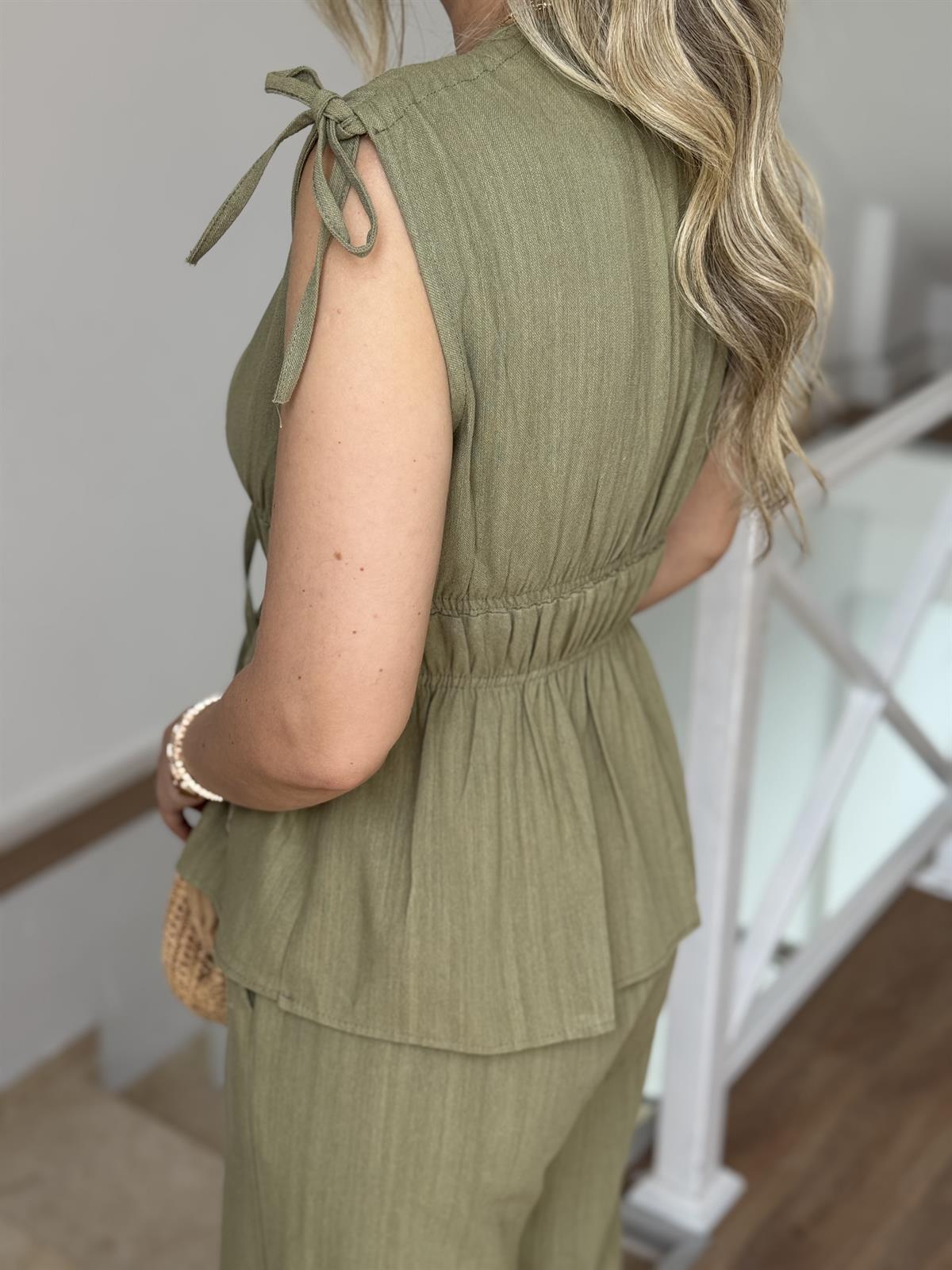 Lastik Detaylı Bluz Pantolon Takım - Çağla Yeşili