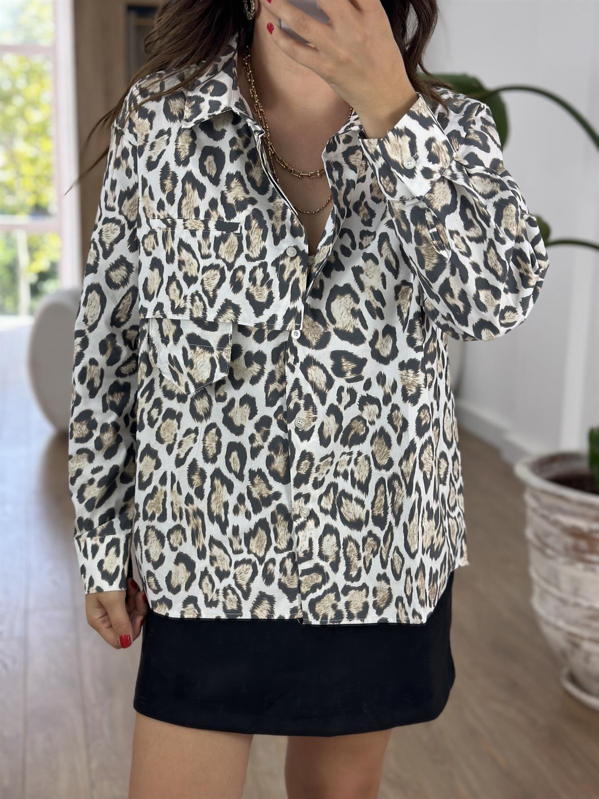 Leopar Desen Tasarım Cep Detaylı Gömlek