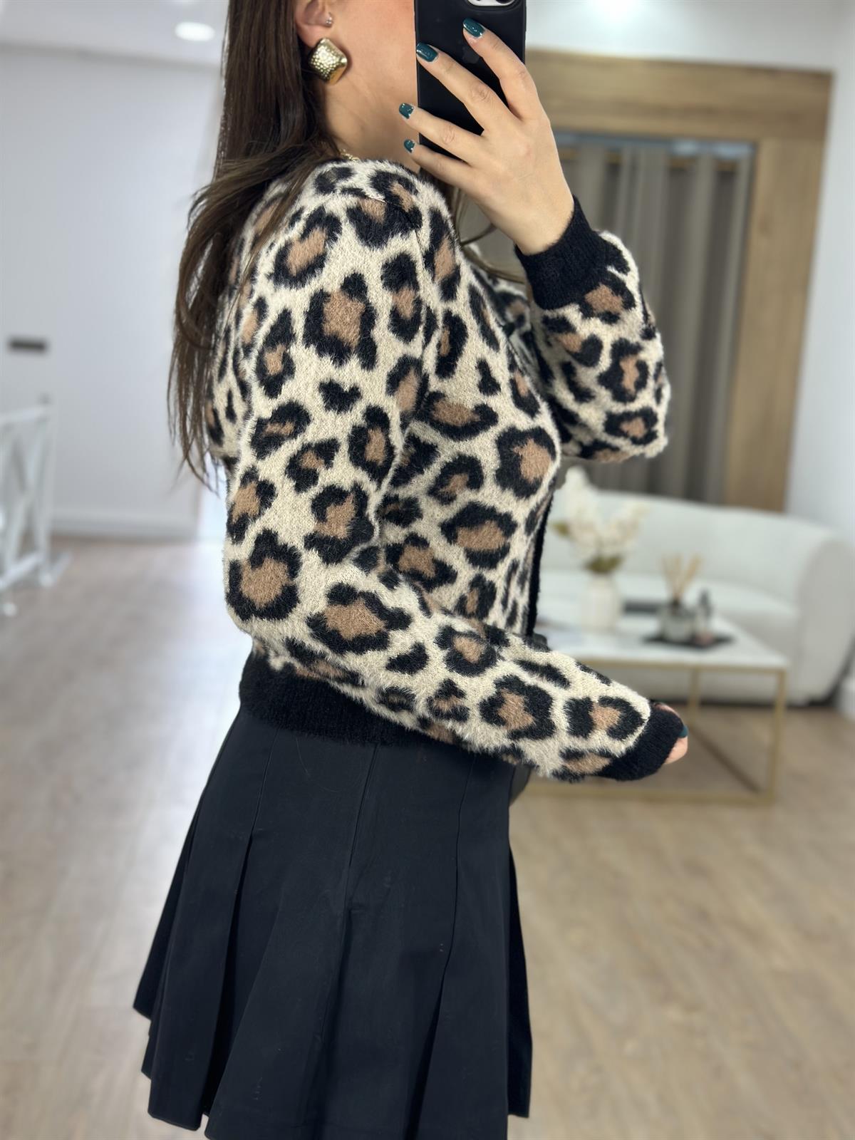 Leopar Desen Yumoş Triko Hırka