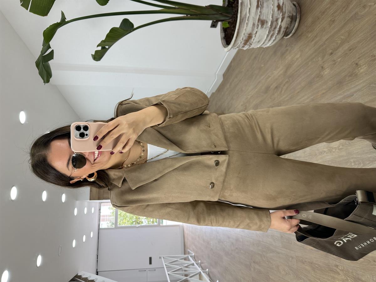 Likralı Nubuk Takım-Camel