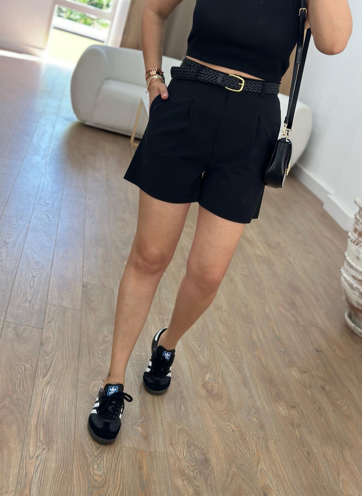 Likralı Şehir Boy Şort