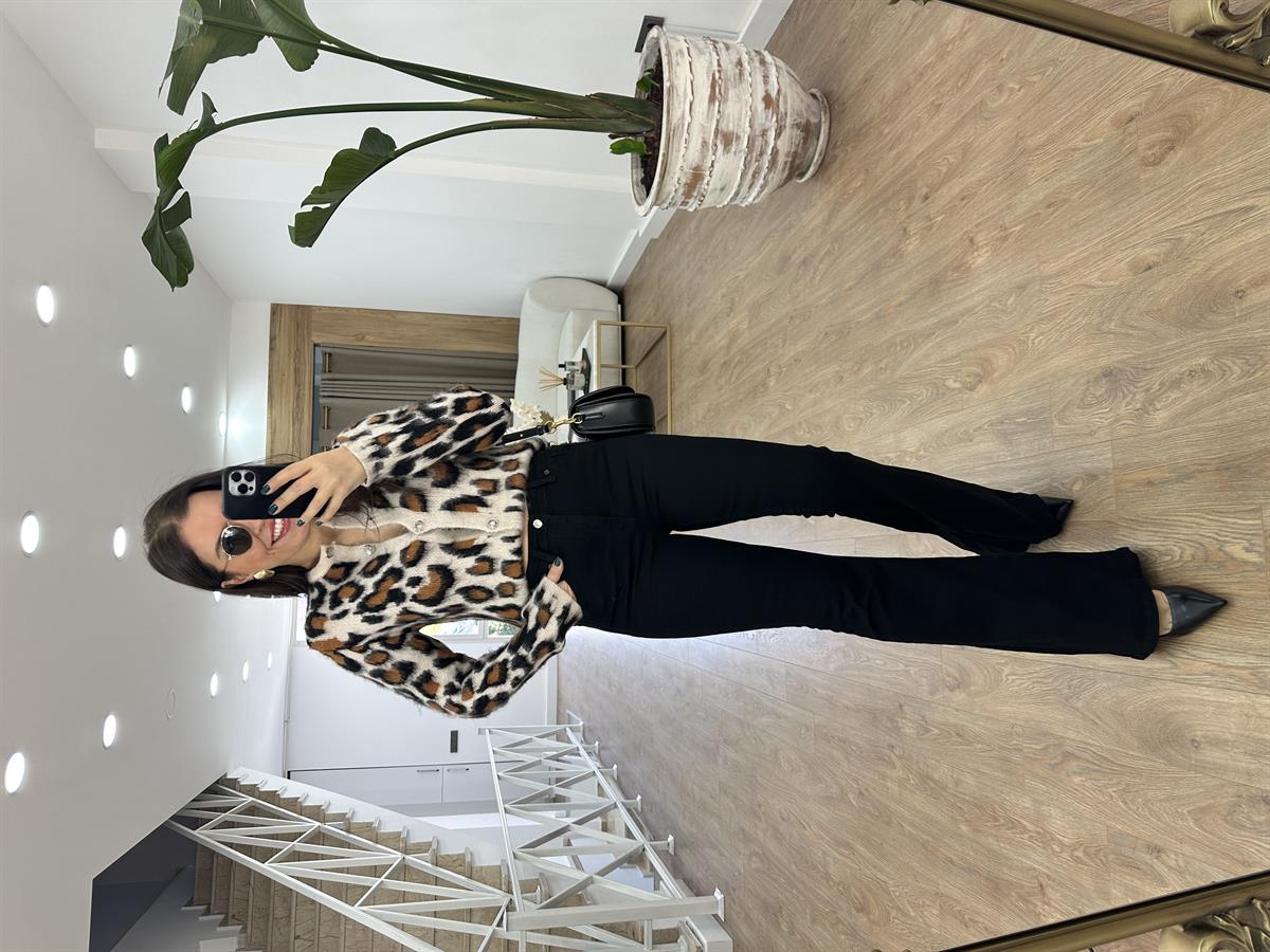 Likralı Yüksel Bel İspanyol Paça Jean-Siyah