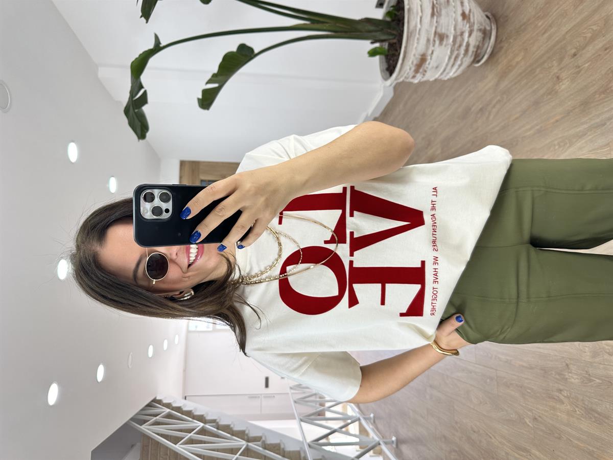 Love Baskılı Oversize Tişört-Ekru