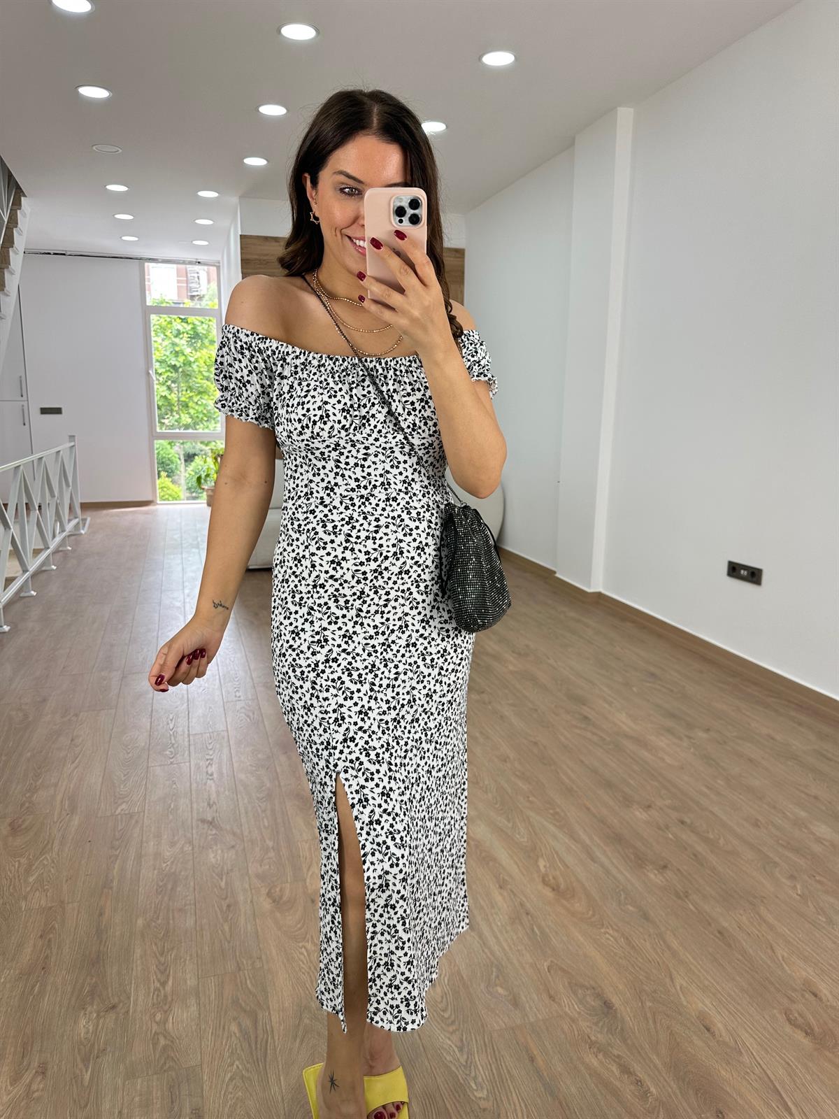 Madonna Yaka Bürümcük Elbise-Beyaz