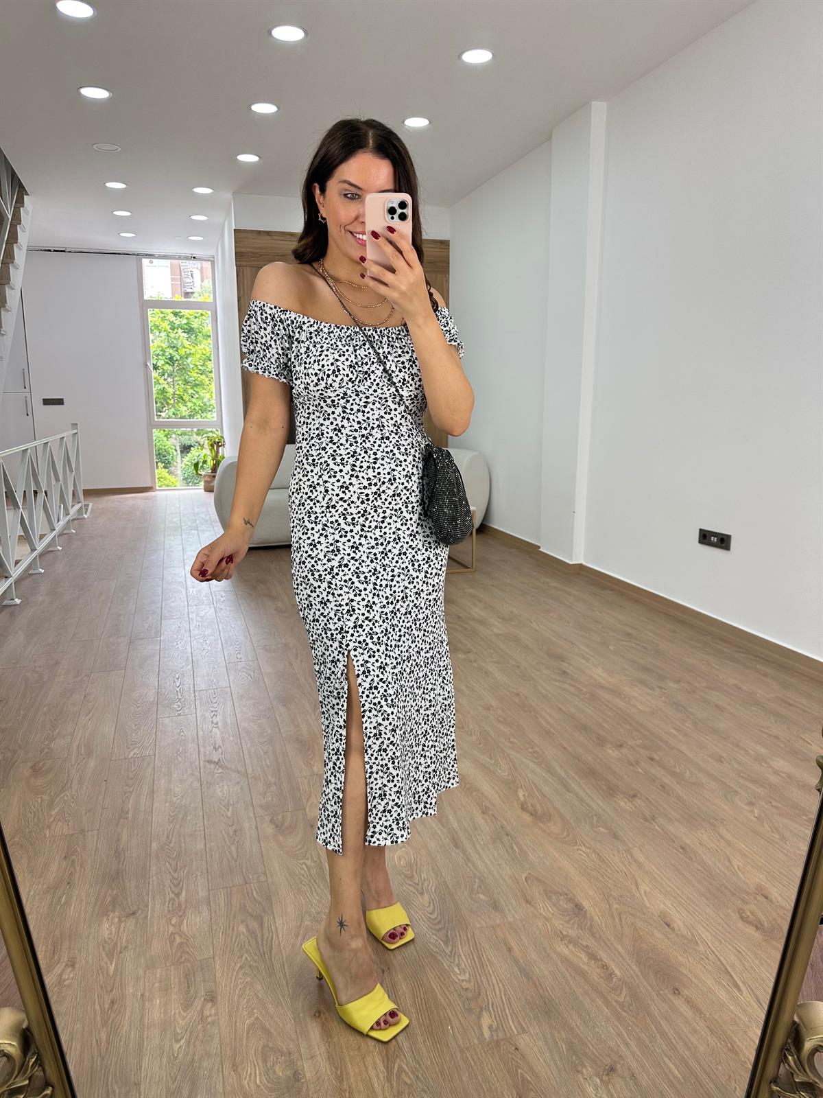 Madonna Yaka Bürümcük Elbise-Beyaz