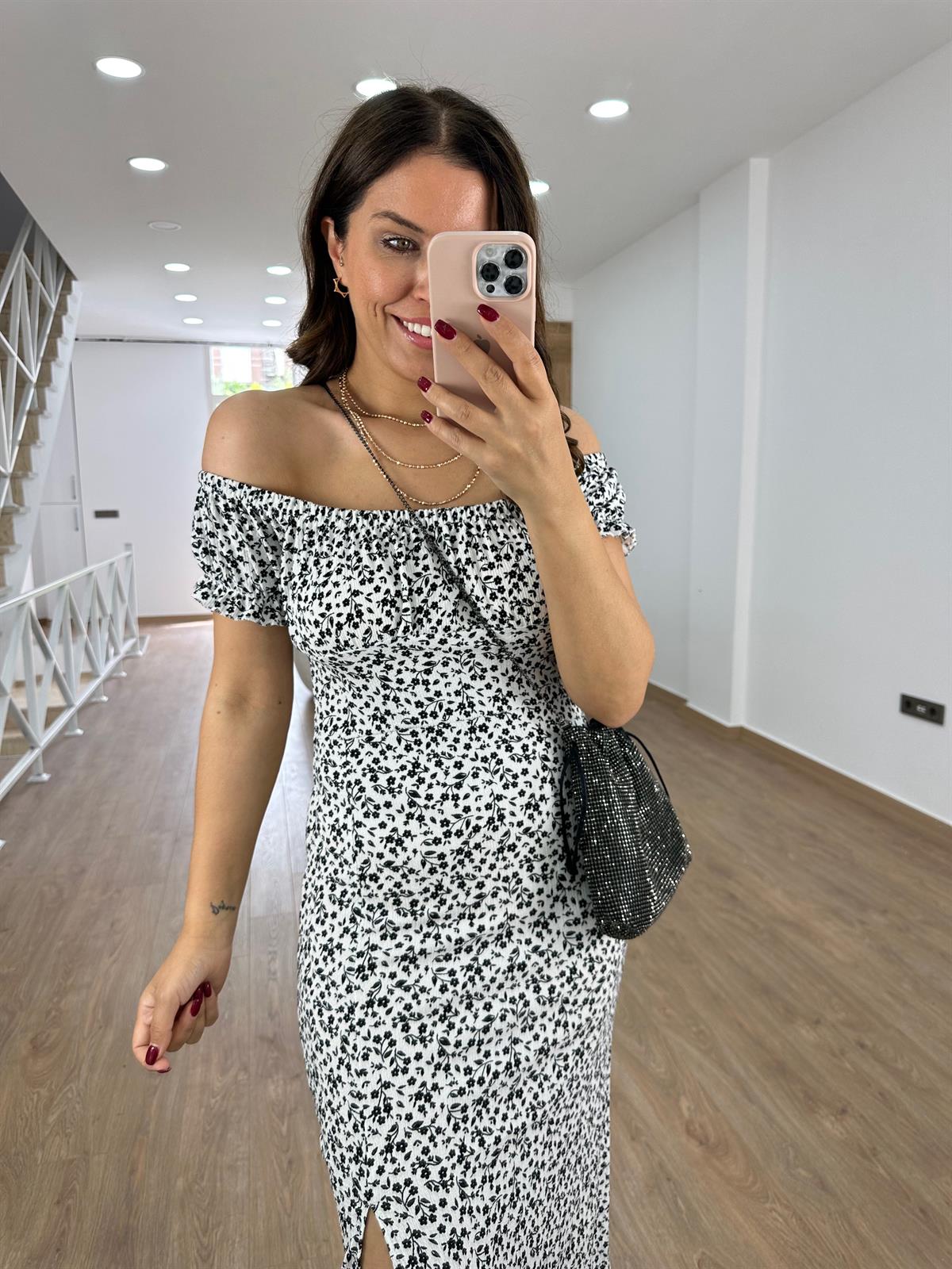 Madonna Yaka Bürümcük Elbise-Beyaz