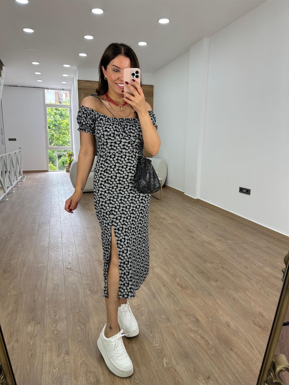 Madonna Yaka Bürümcük Elbise-Siyah