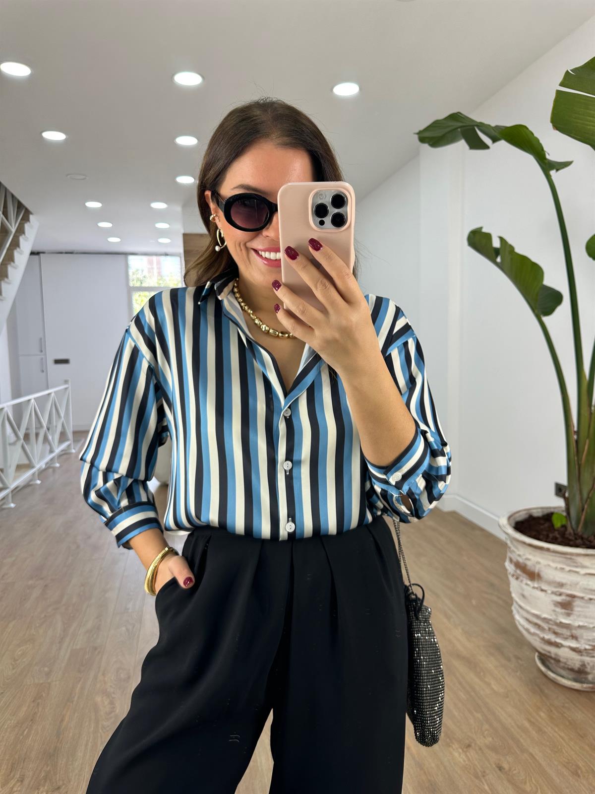 Marka Model Çizgili Saten Gömlek-Mavi