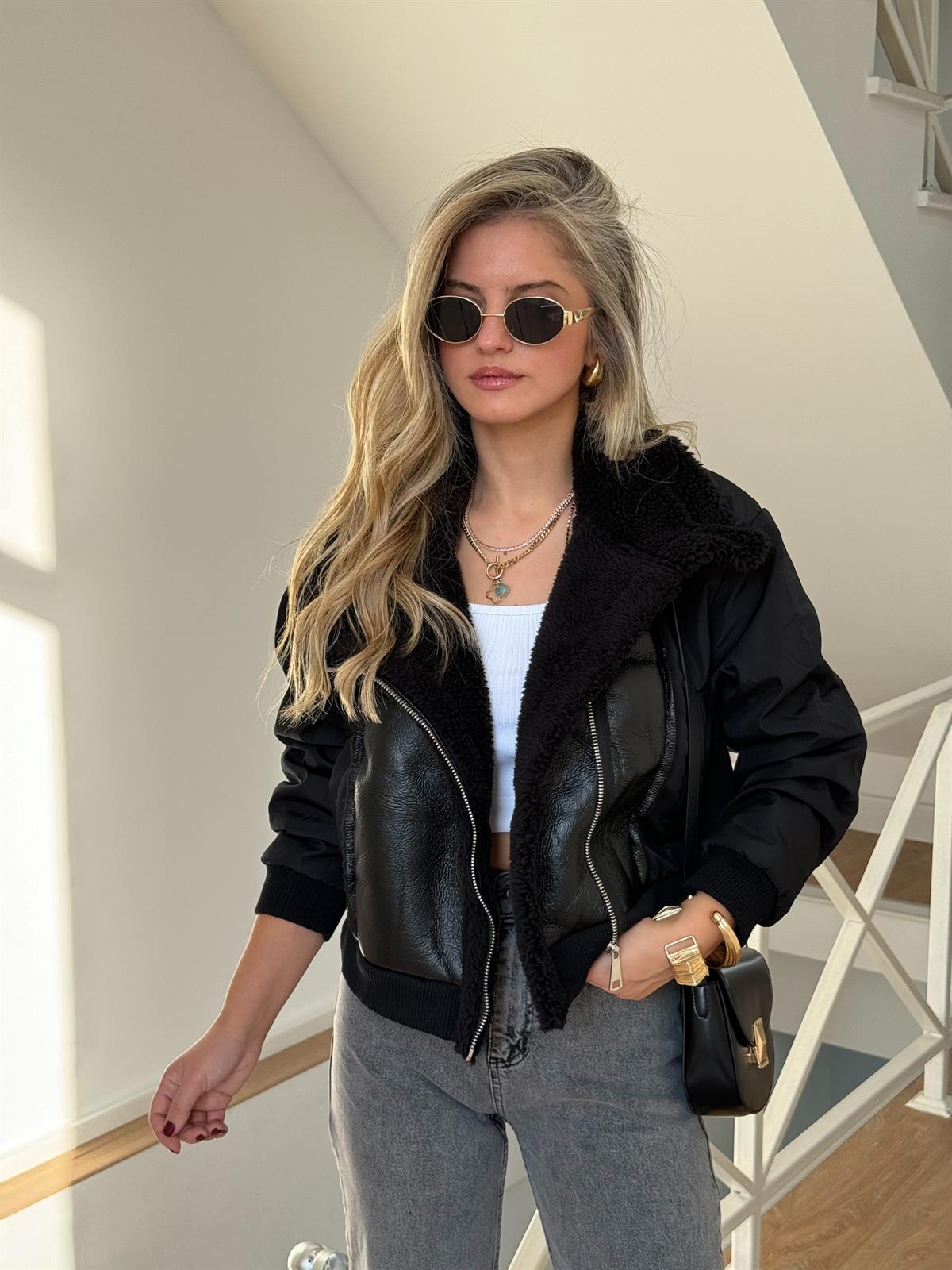 Marka Model Deri Detaylı Mont