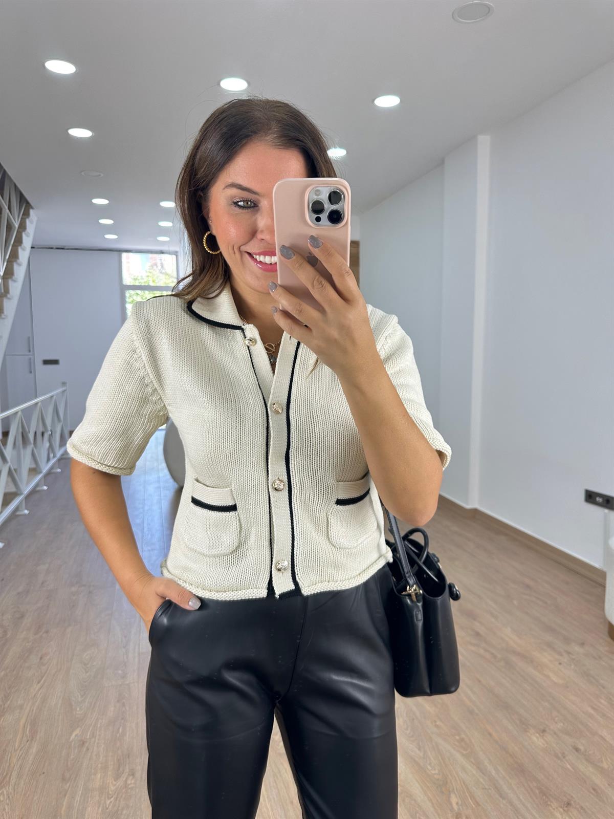 Marka Model Gold Düğmeli Premium Hırka - Ekru