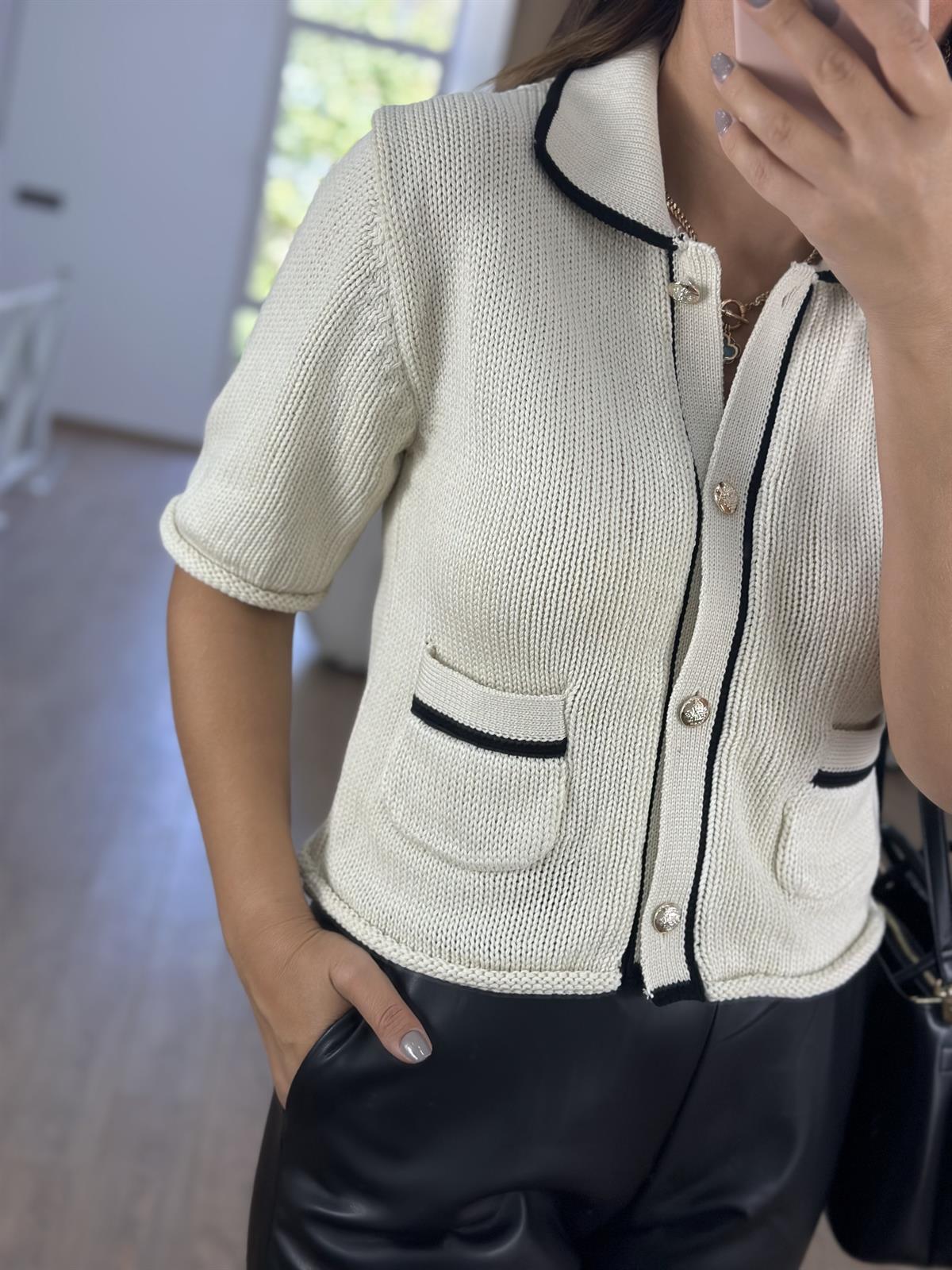 Marka Model Gold Düğmeli Premium Hırka - Ekru