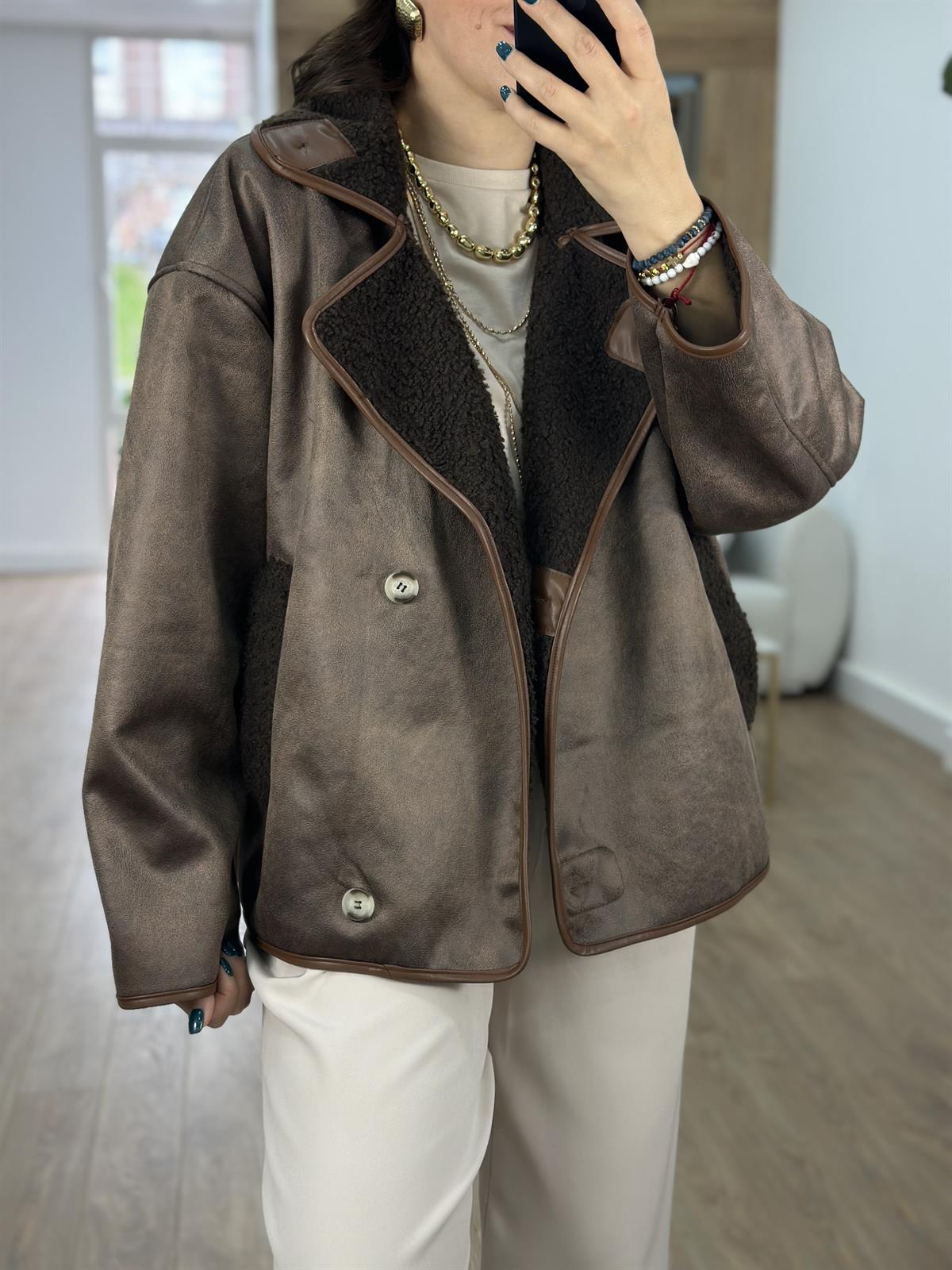 Marka Model İçerisi Buklet Deri Mont