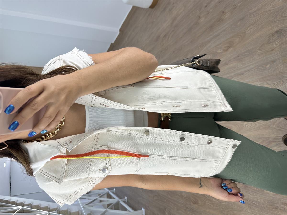 Marka Model Kapüşonlu Yelek-Taş