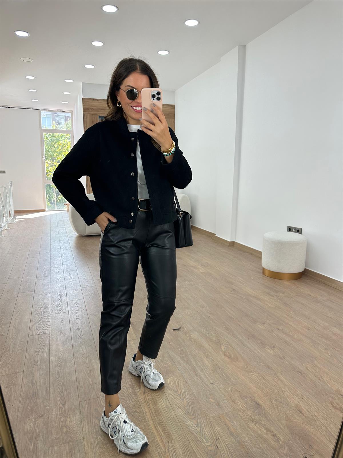 Marka Model Kaşe Bomber Ceket - Siyah