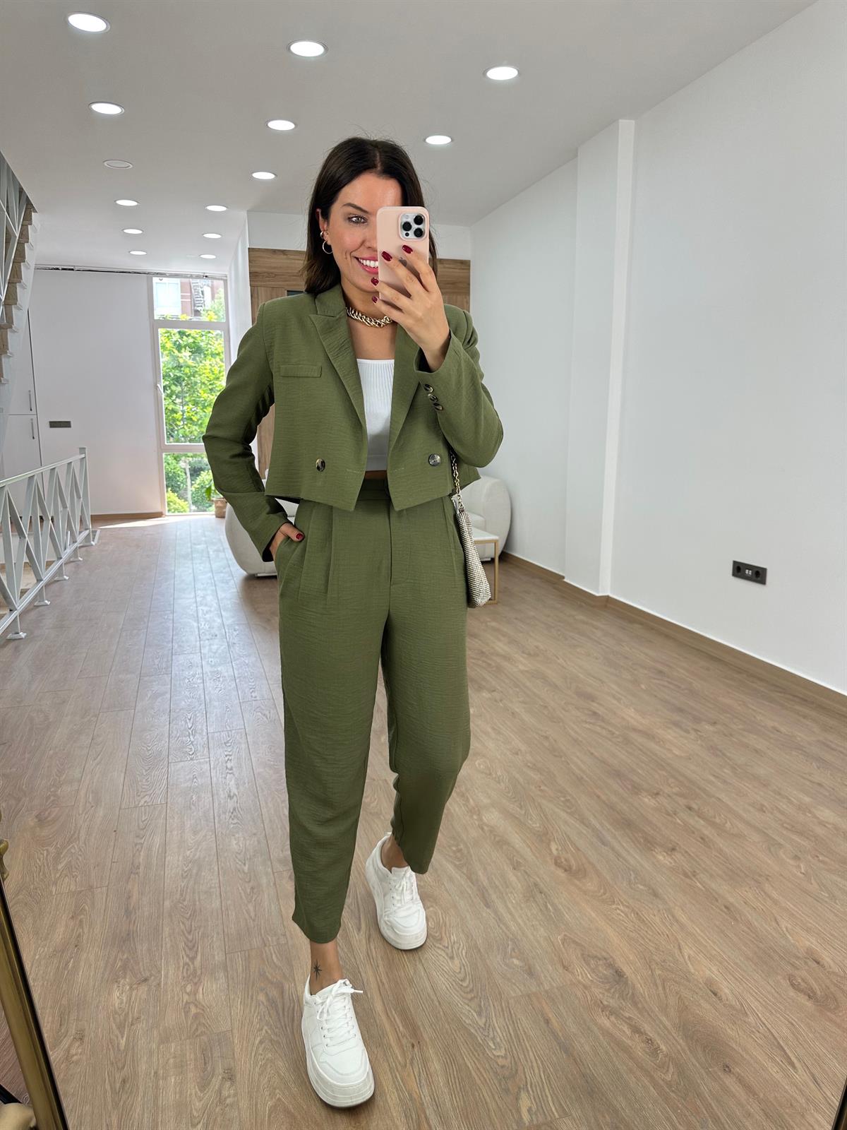 Marka Model Kısa Ceketli Takım-Haki