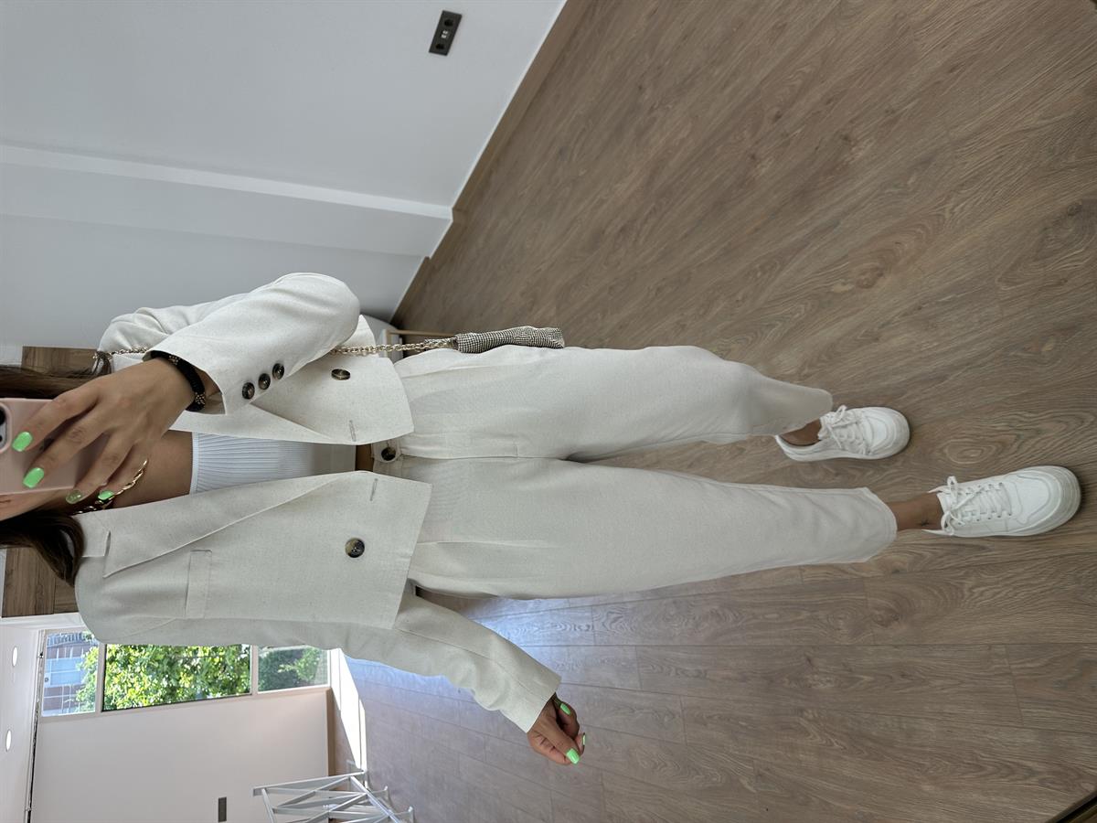 Marka Model Kısa Ceketli Takım-Taş