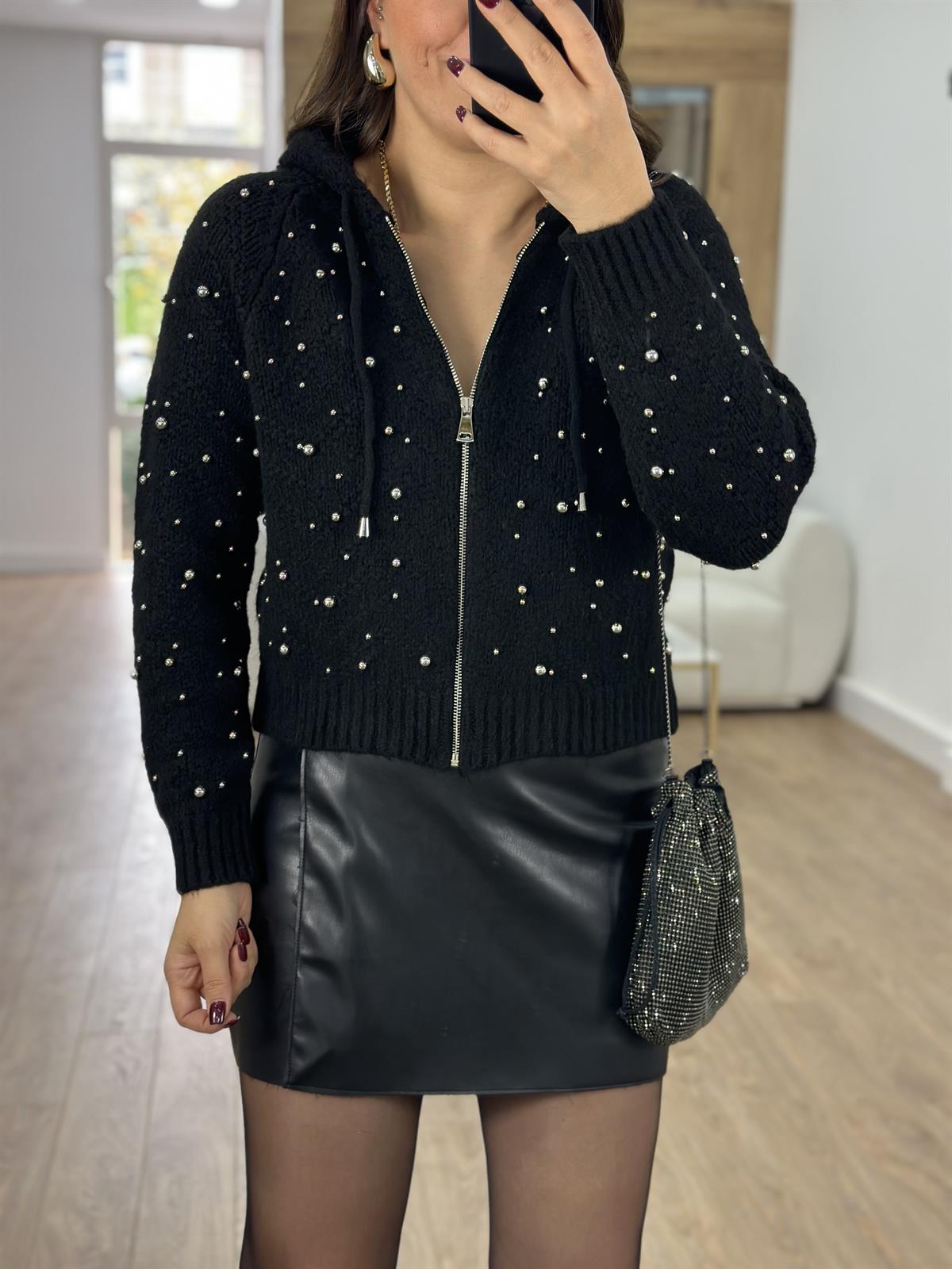 Marka Model Metal İncili Triko Hırka