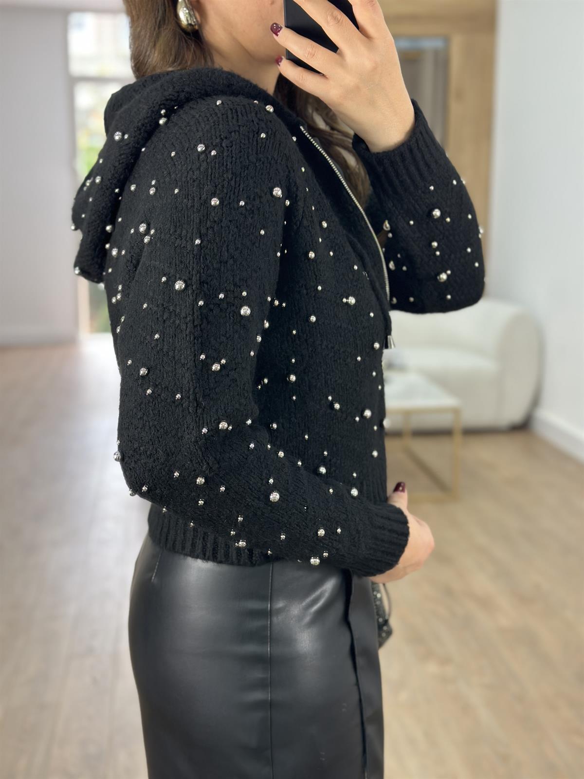 Marka Model Metal İncili Triko Hırka