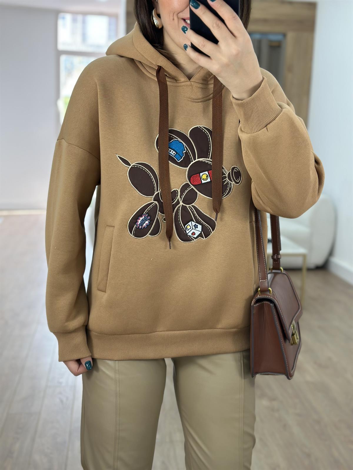Marka Model Nakış Detaylı Sweatshirt-Kahverengi