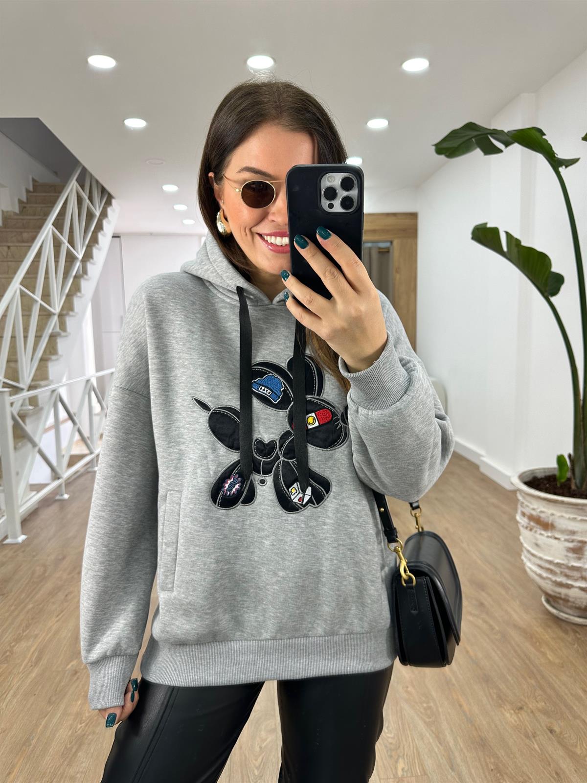 Marka Model Nakış Detaylı Swetshirt-Gri