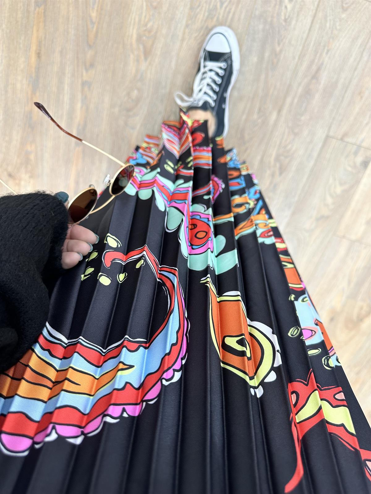 Marka Model Renkli Piliseli Etek