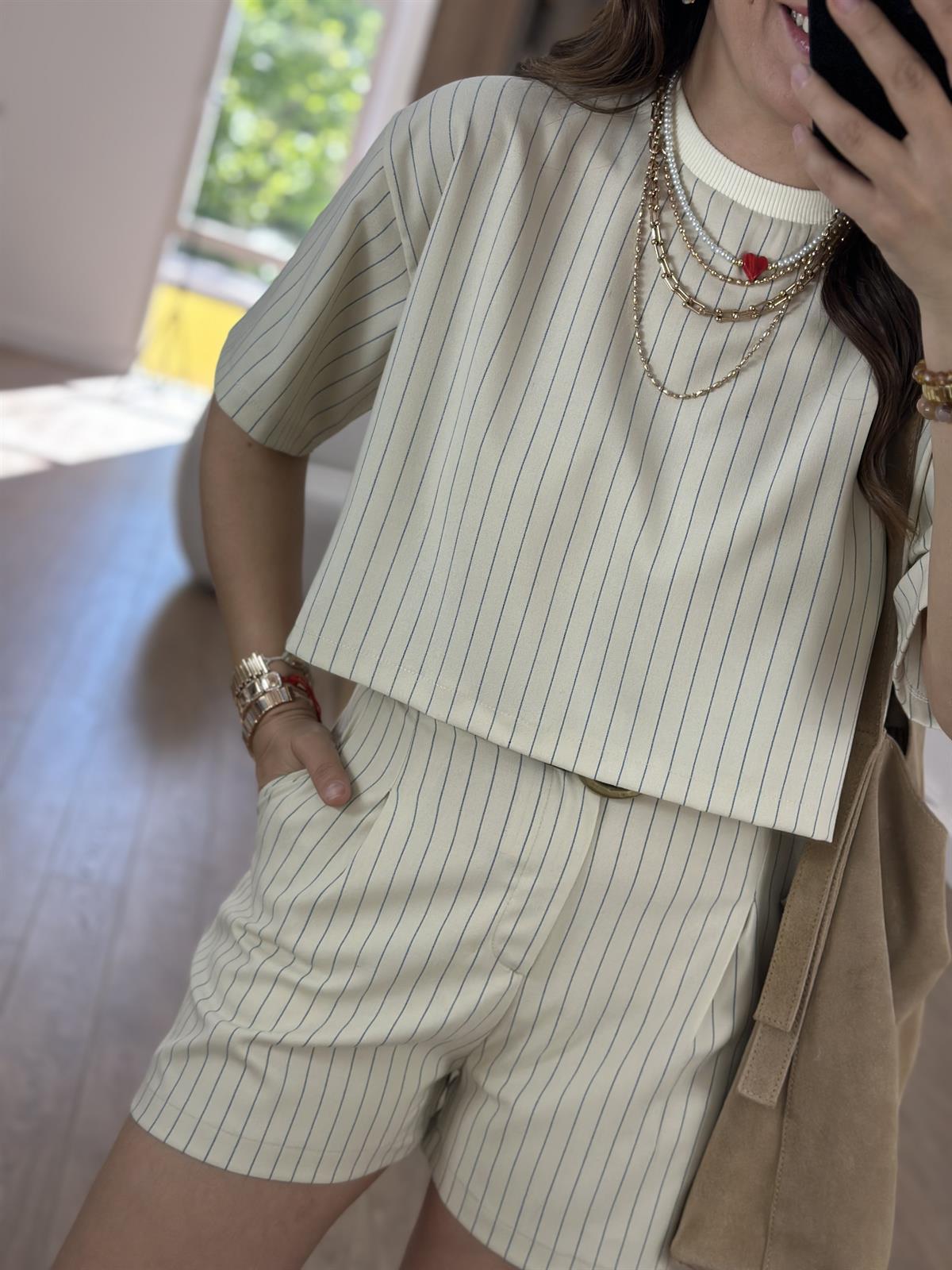 Marka Model Şortlu Takım-Taş