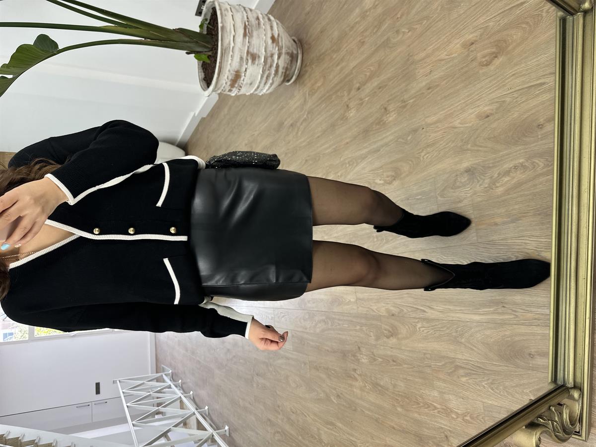 Marka Model Yumuşacık Deri Şort Etek-Siyah