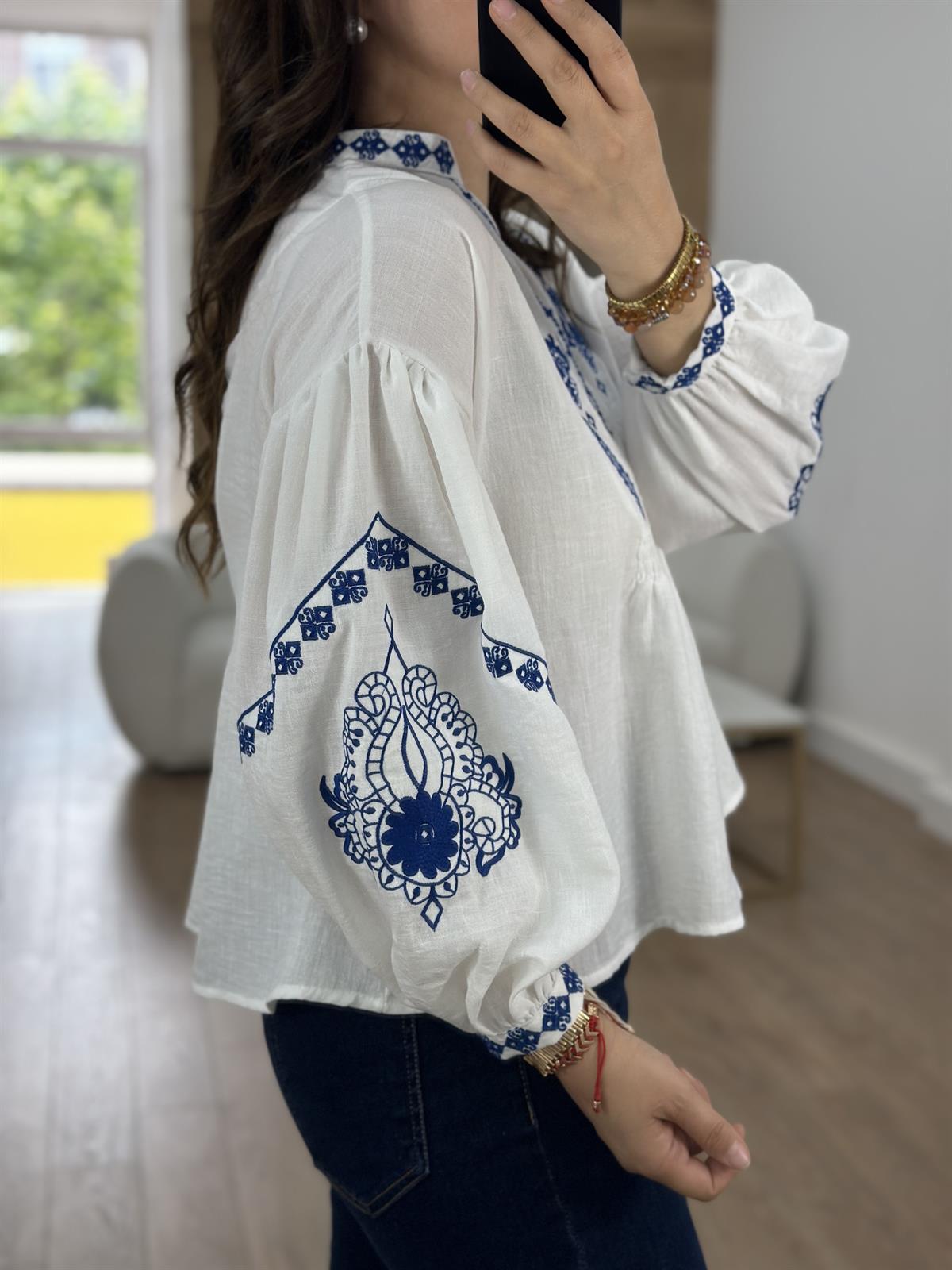 Mavi Nakışlı Pamuk Keten Bluz