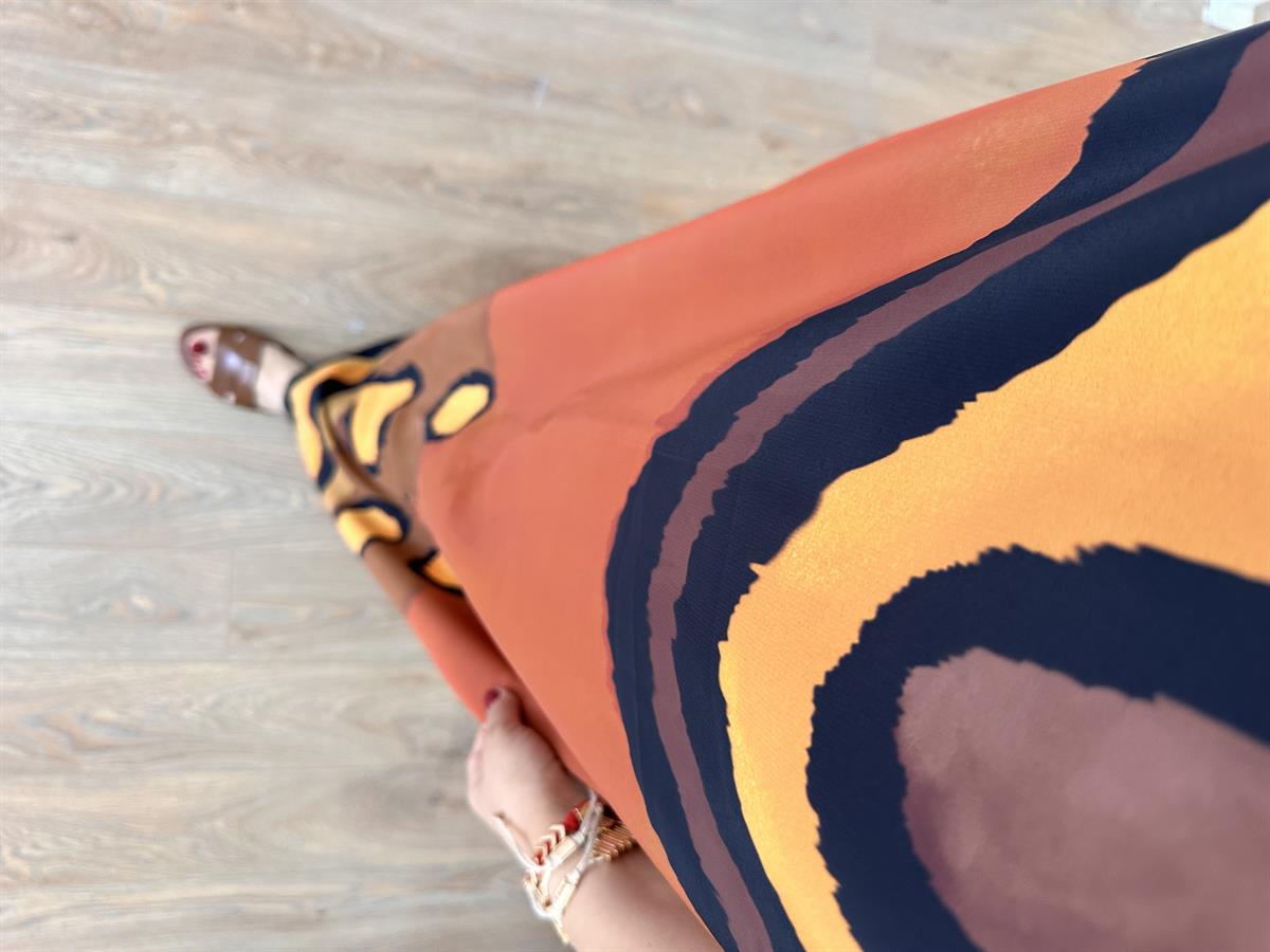 Metal Tokalı Desenli Elbise