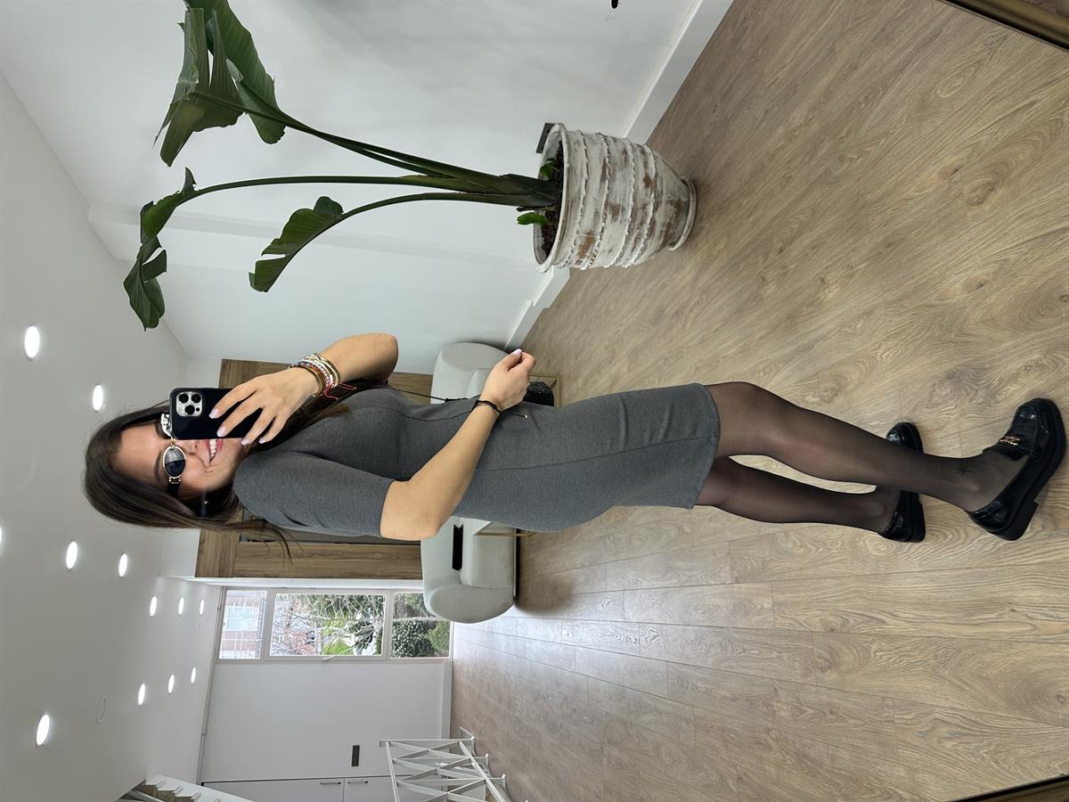 Minik Yırtmaçlı Likralı Kısa Kollu Elbise-Gri