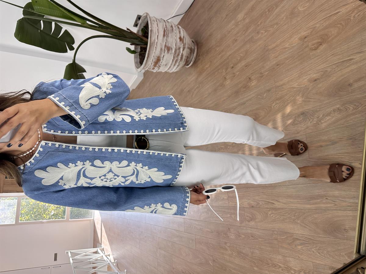 Nakış Detaylı Denim Tasarım Ceket 
