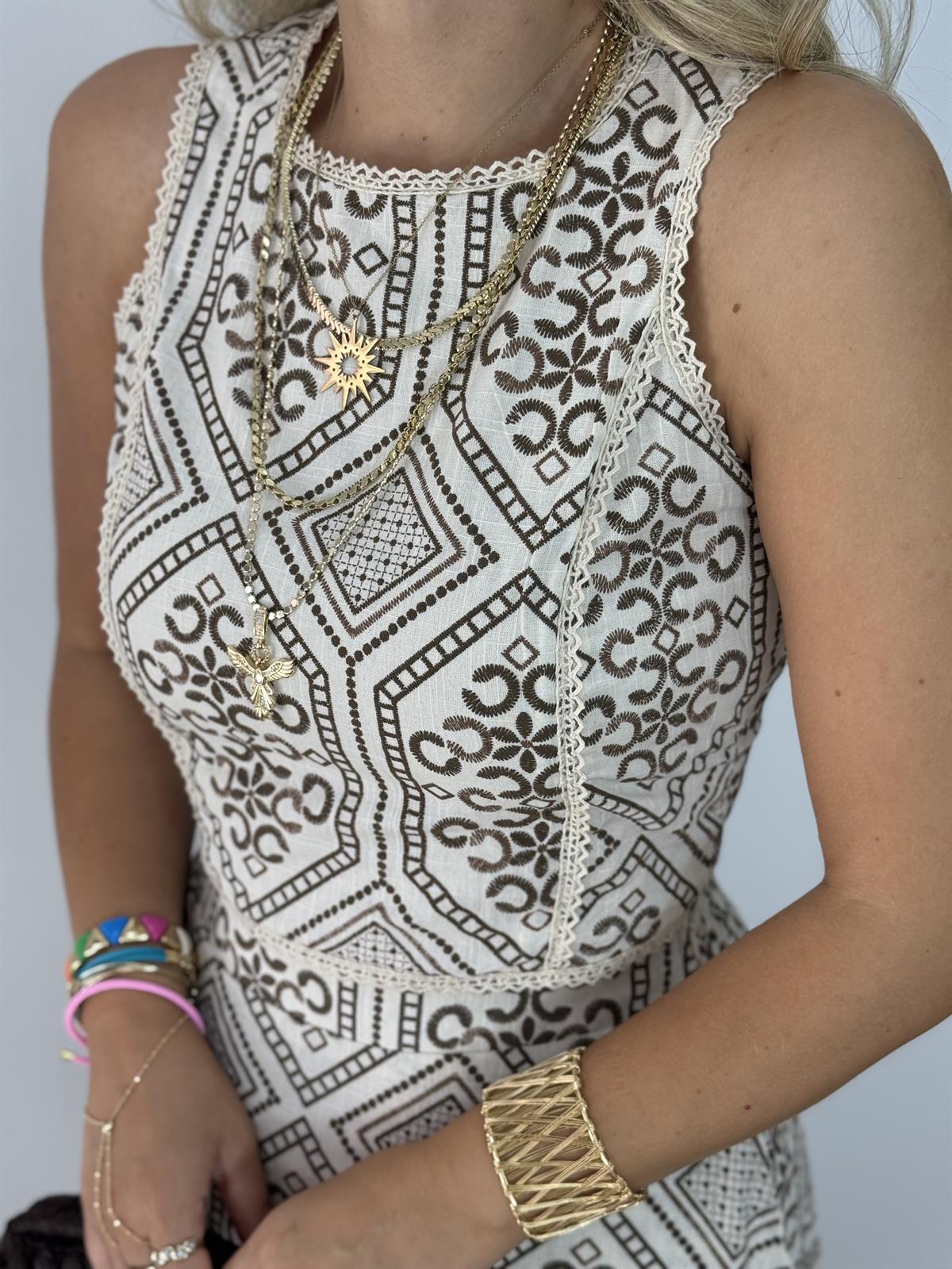 Nakış Detaylı Kloş Etekli Takım - Kahverengi