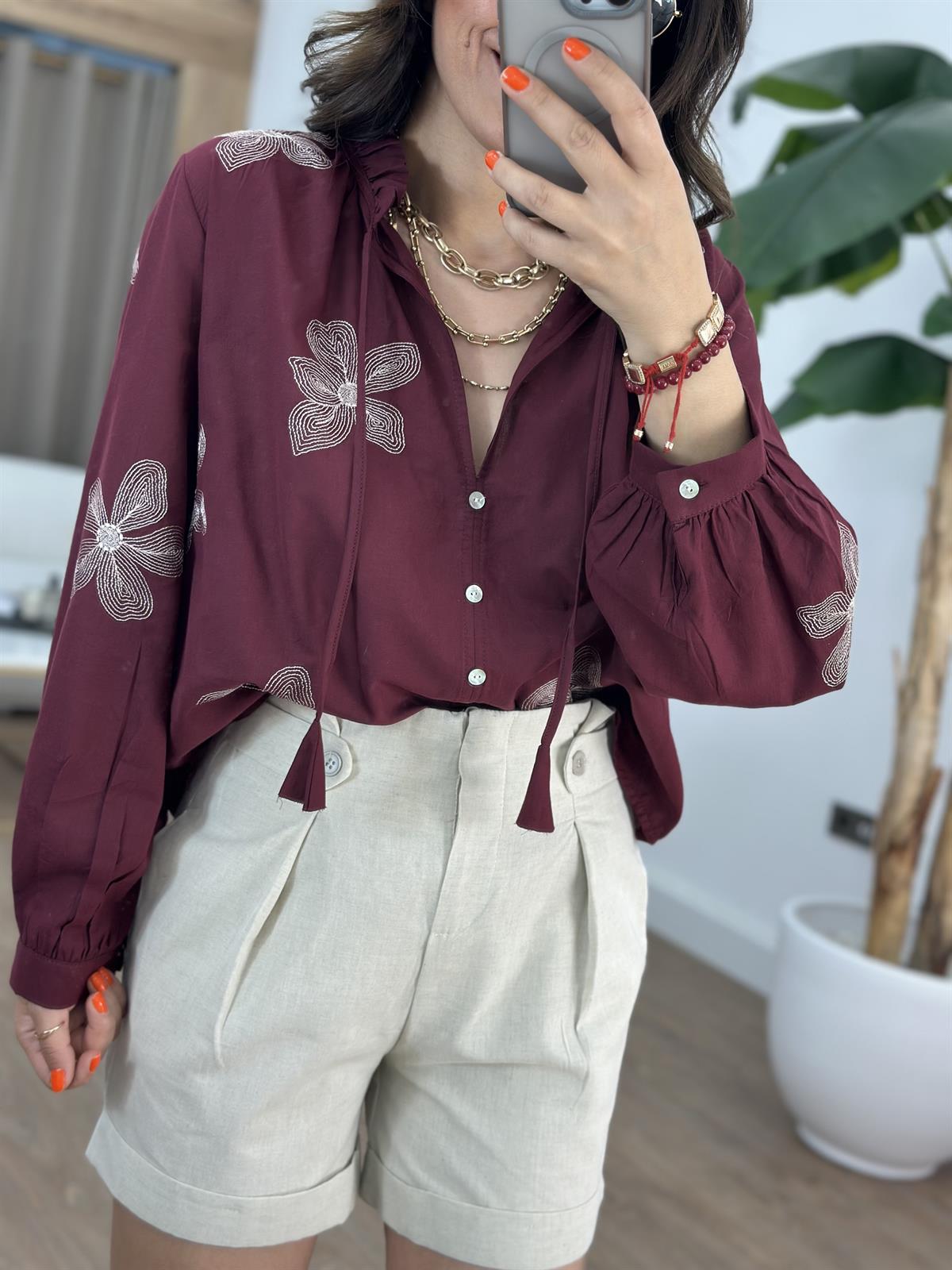 Nakış Detaylı Tasarım Gömlek - Bordo