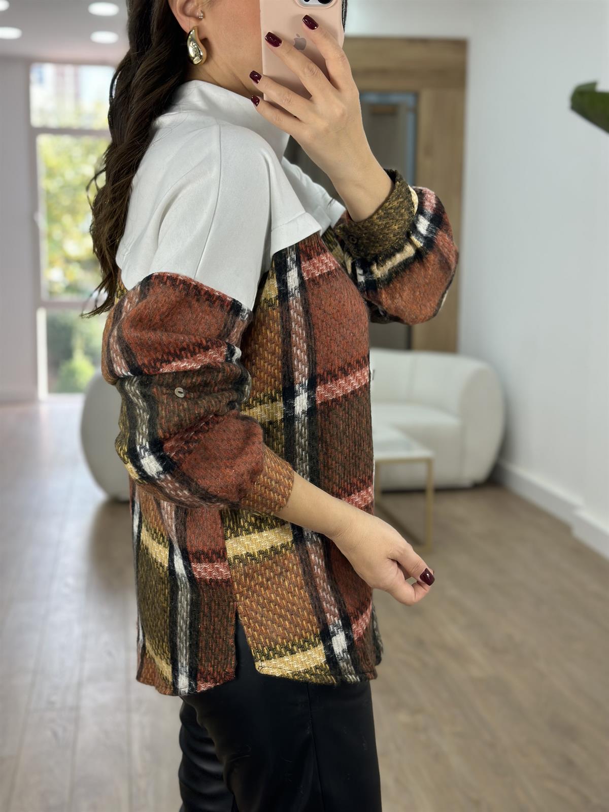 Oduncu Gömlek Detaylı Dik Yaka Sweatshirt-Beyaz