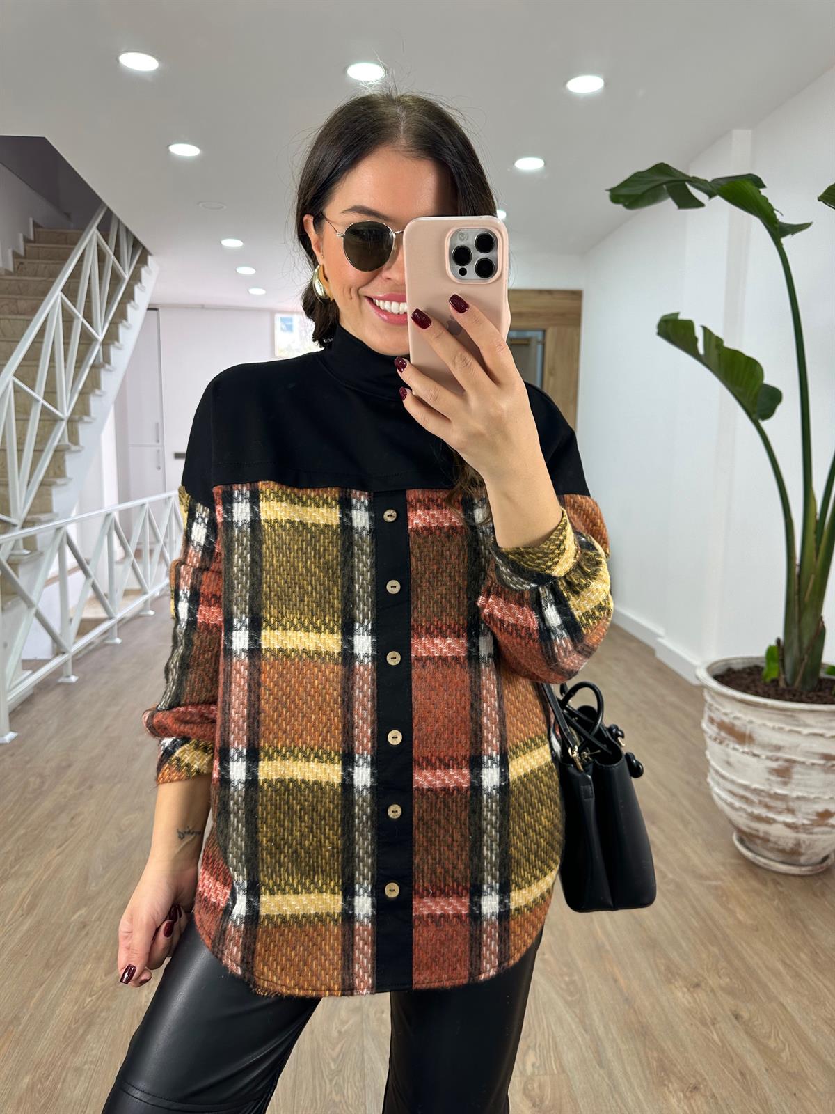 Oduncu Gömlek Detaylı Dik Yaka Sweatshirt-Siyah