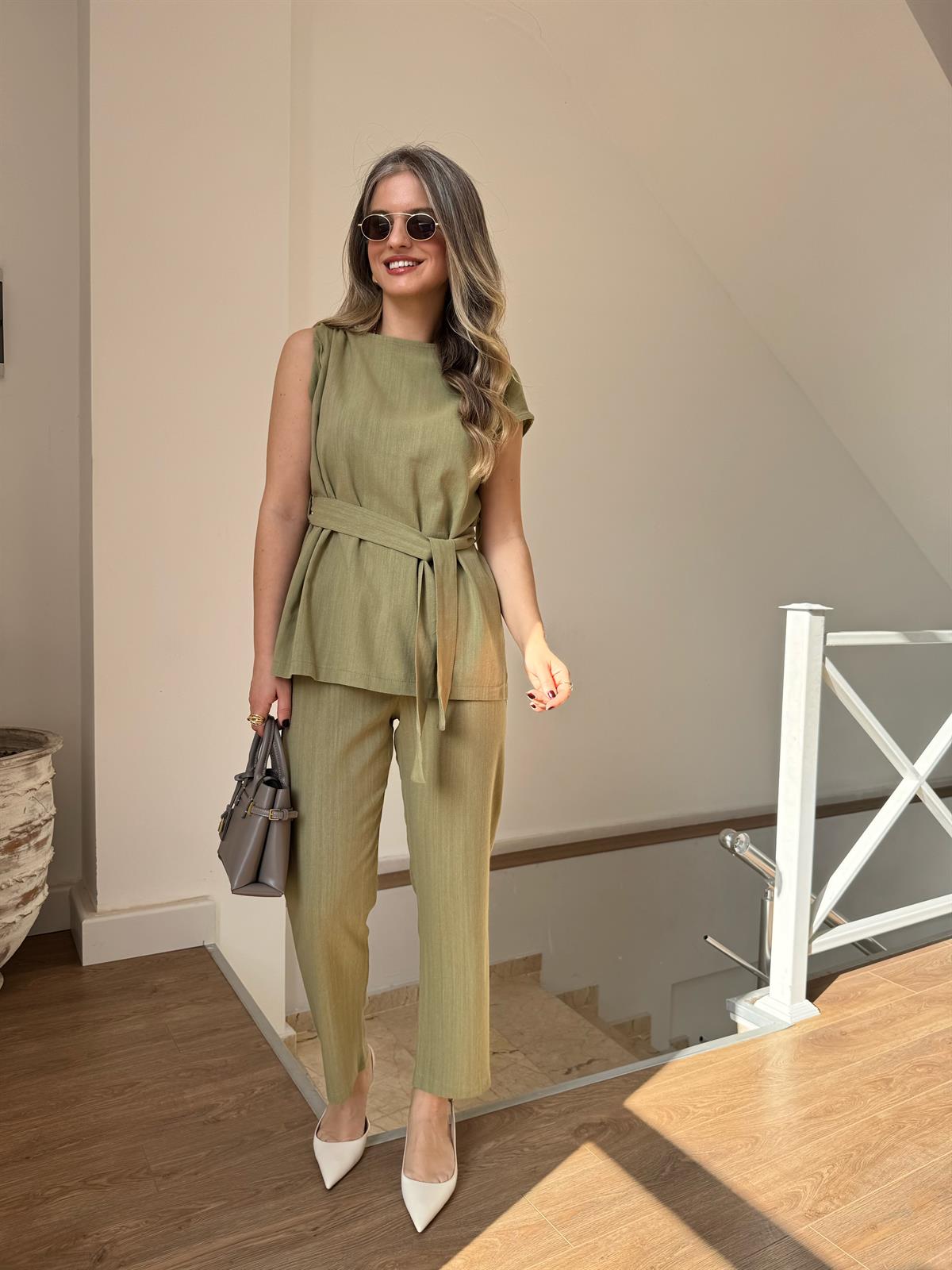 Omuz Detaylı Kuşaklı Keten Takım - Çağla 