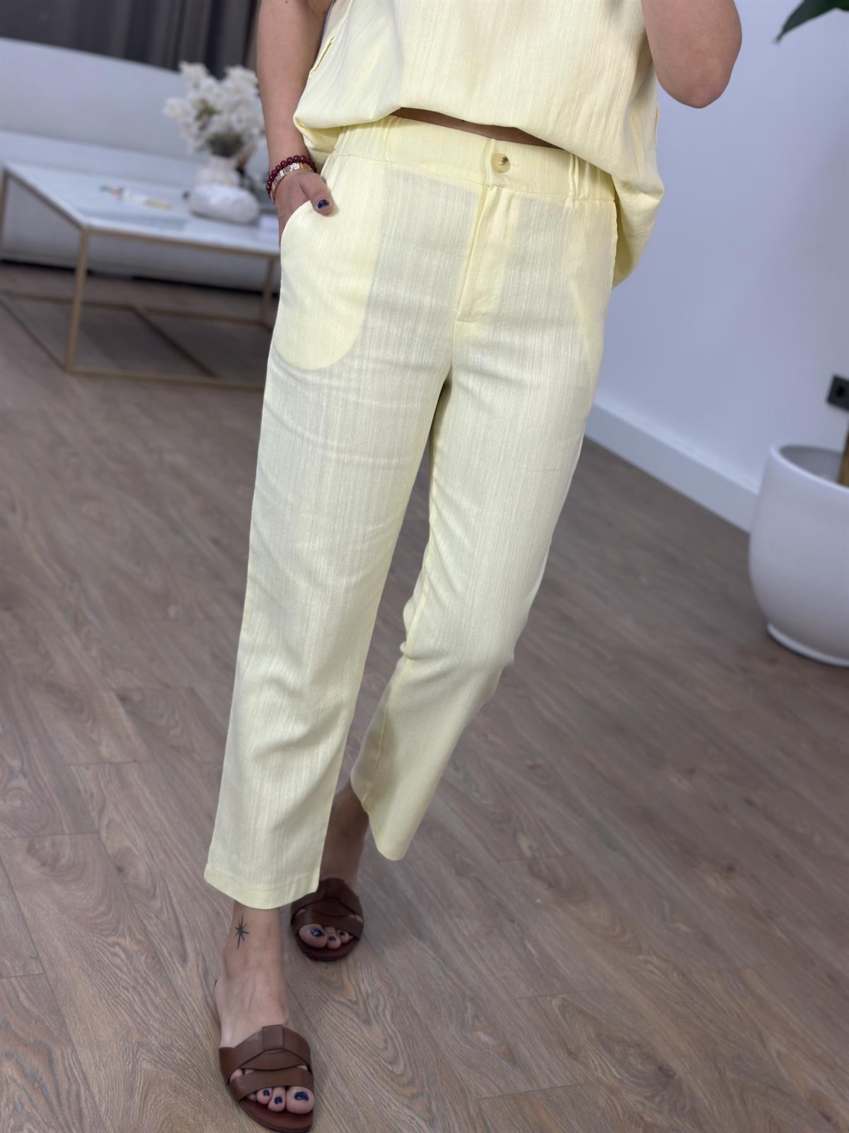 Omuz Detaylı Kuşaklı Keten Takım - Sarı