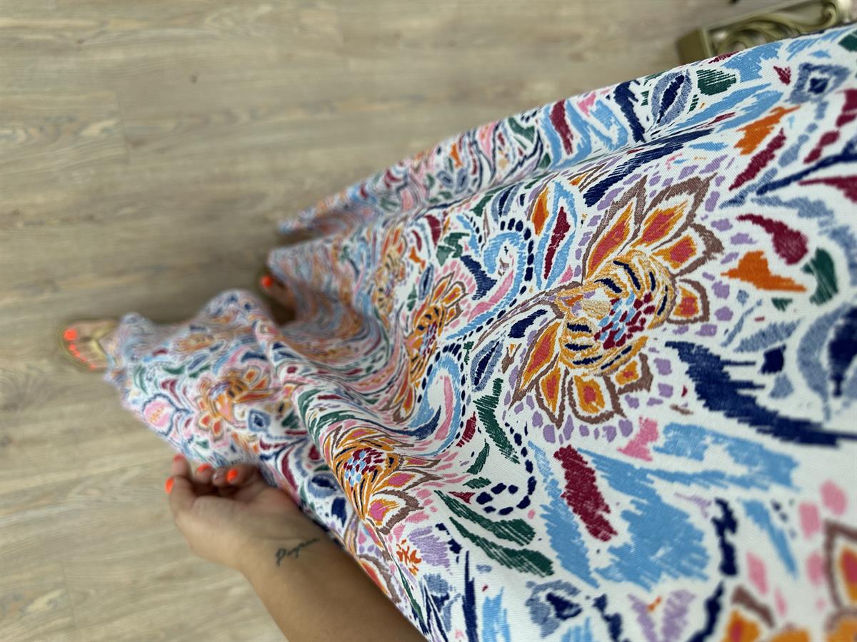 Omuzu Fırfırlı Renkli Maxi Elbise