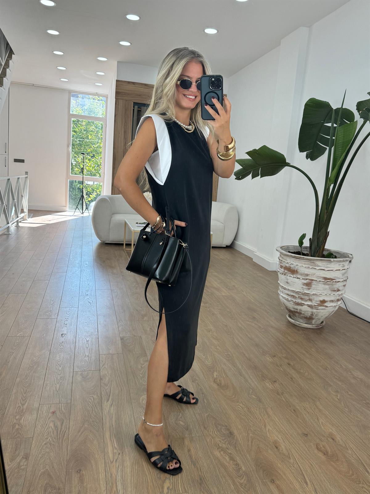 Omzu Poplin Detaylı Modal Elbise-Siyah