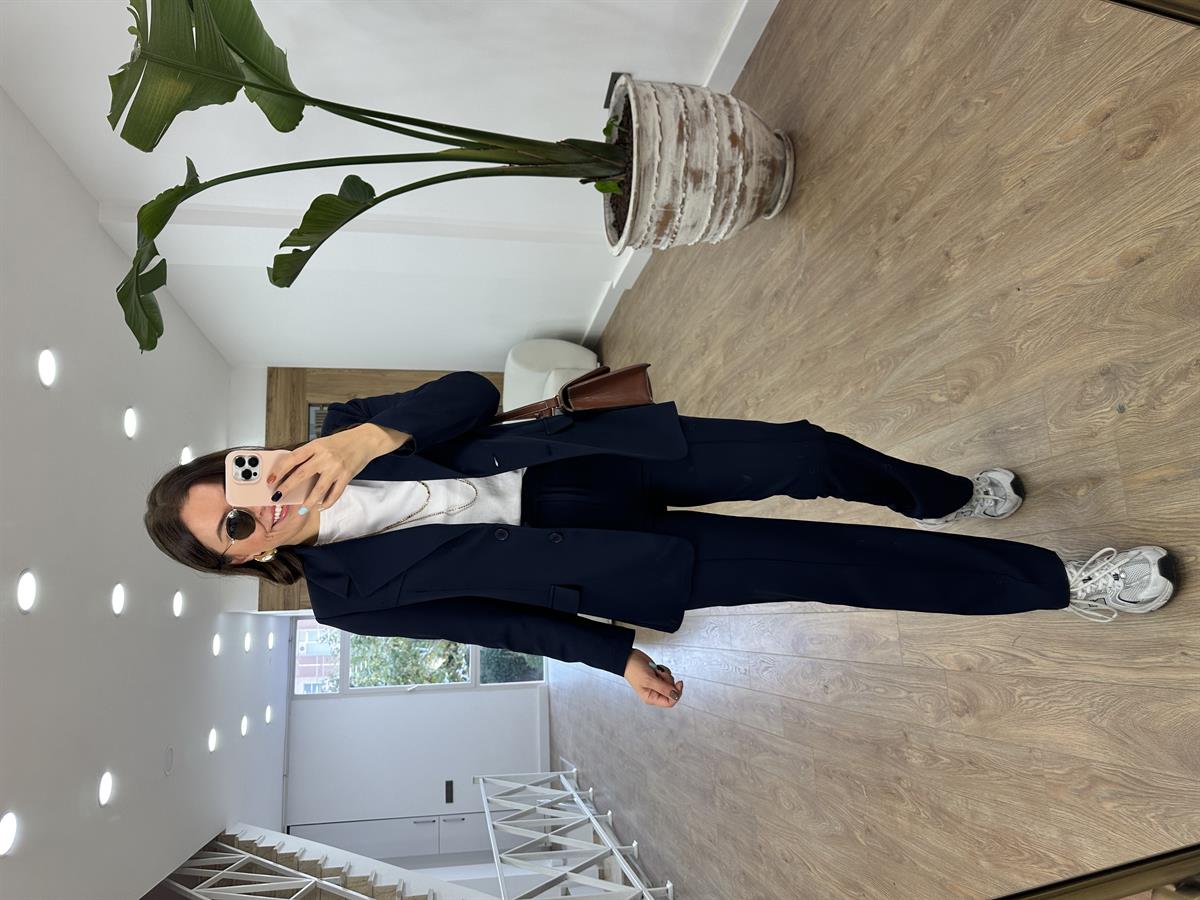 Önden Dikişli Pantolon Ceket Takım-Lacivert