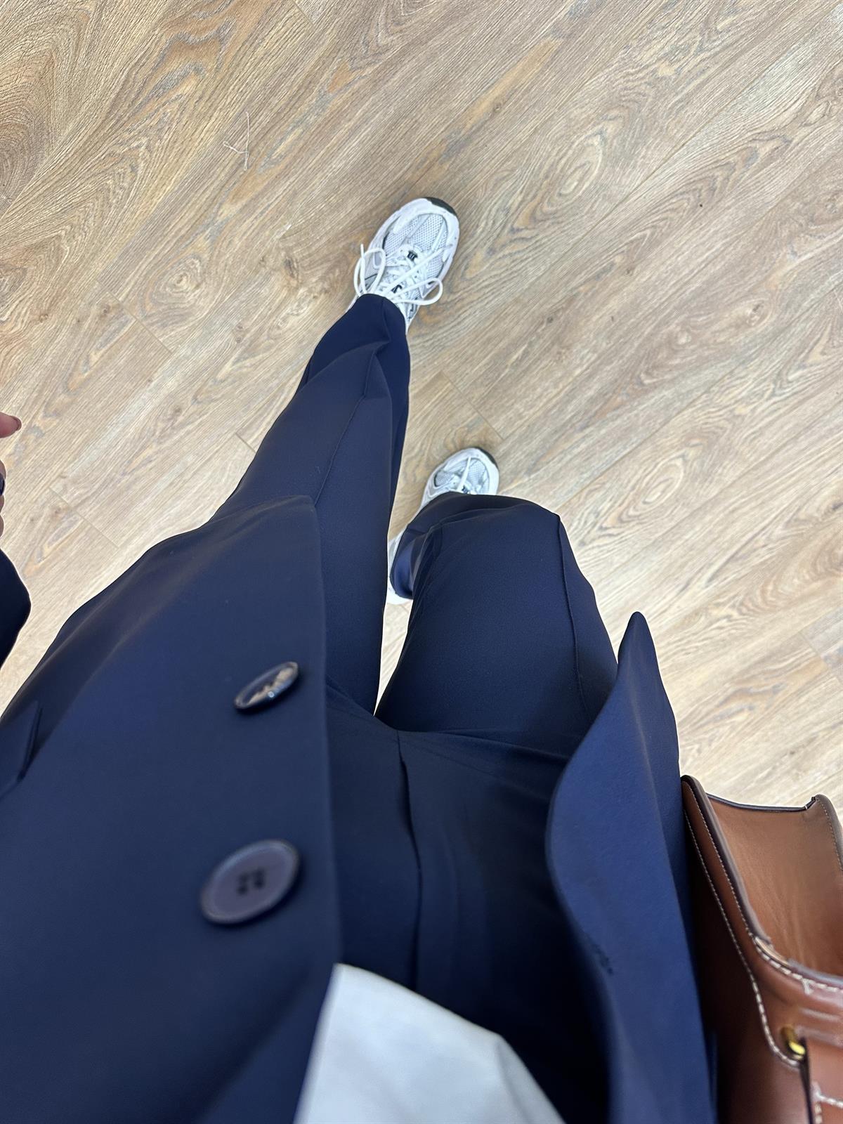 Önden Dikişli Pantolon Ceket Takım-Lacivert