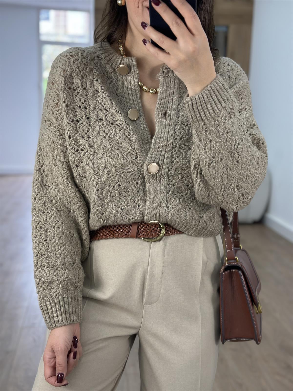 Önden Düğmeli Örgü Hırka-Vizon