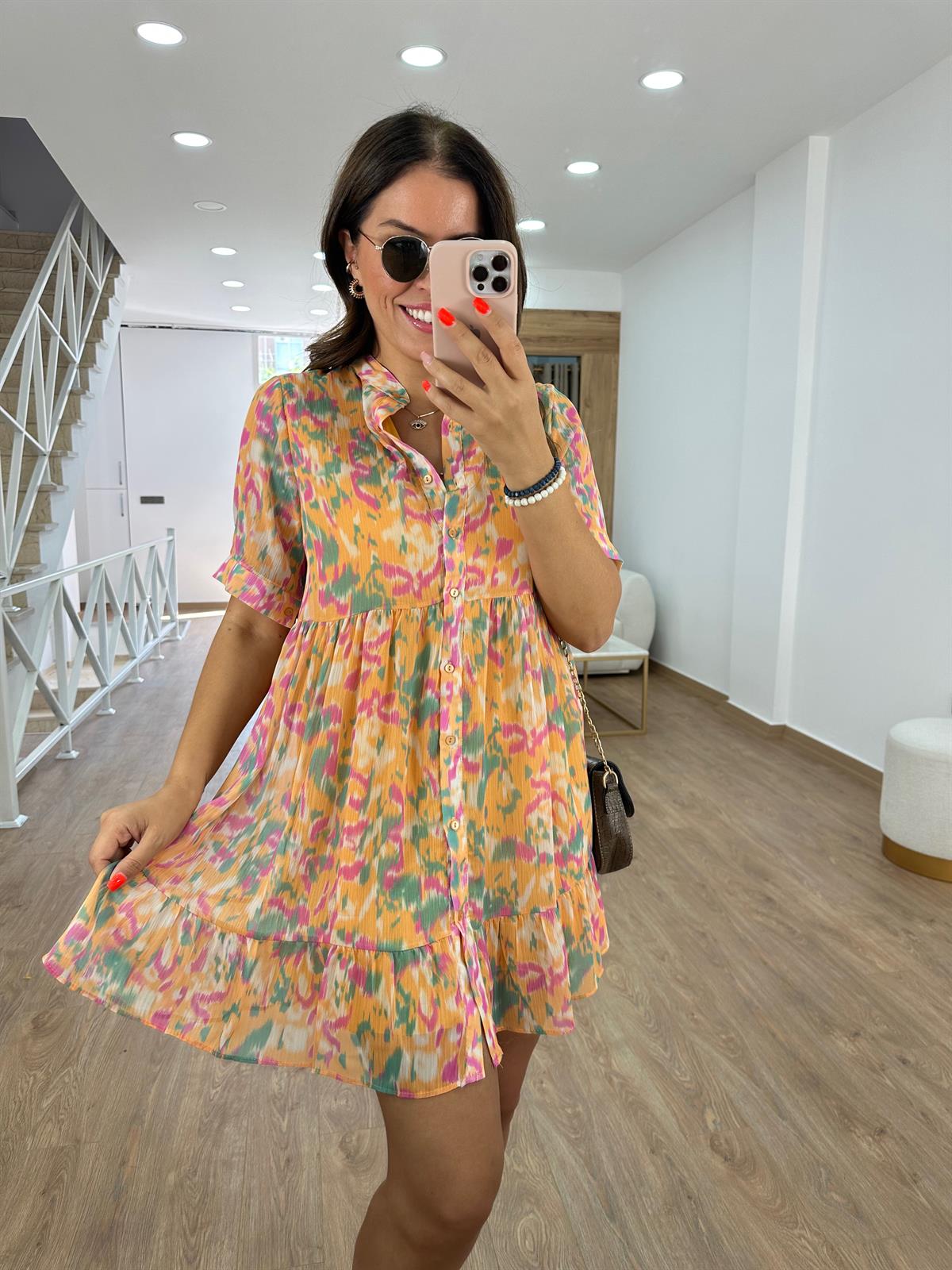 Önden Düğmeli Renkli Şifon Elbise