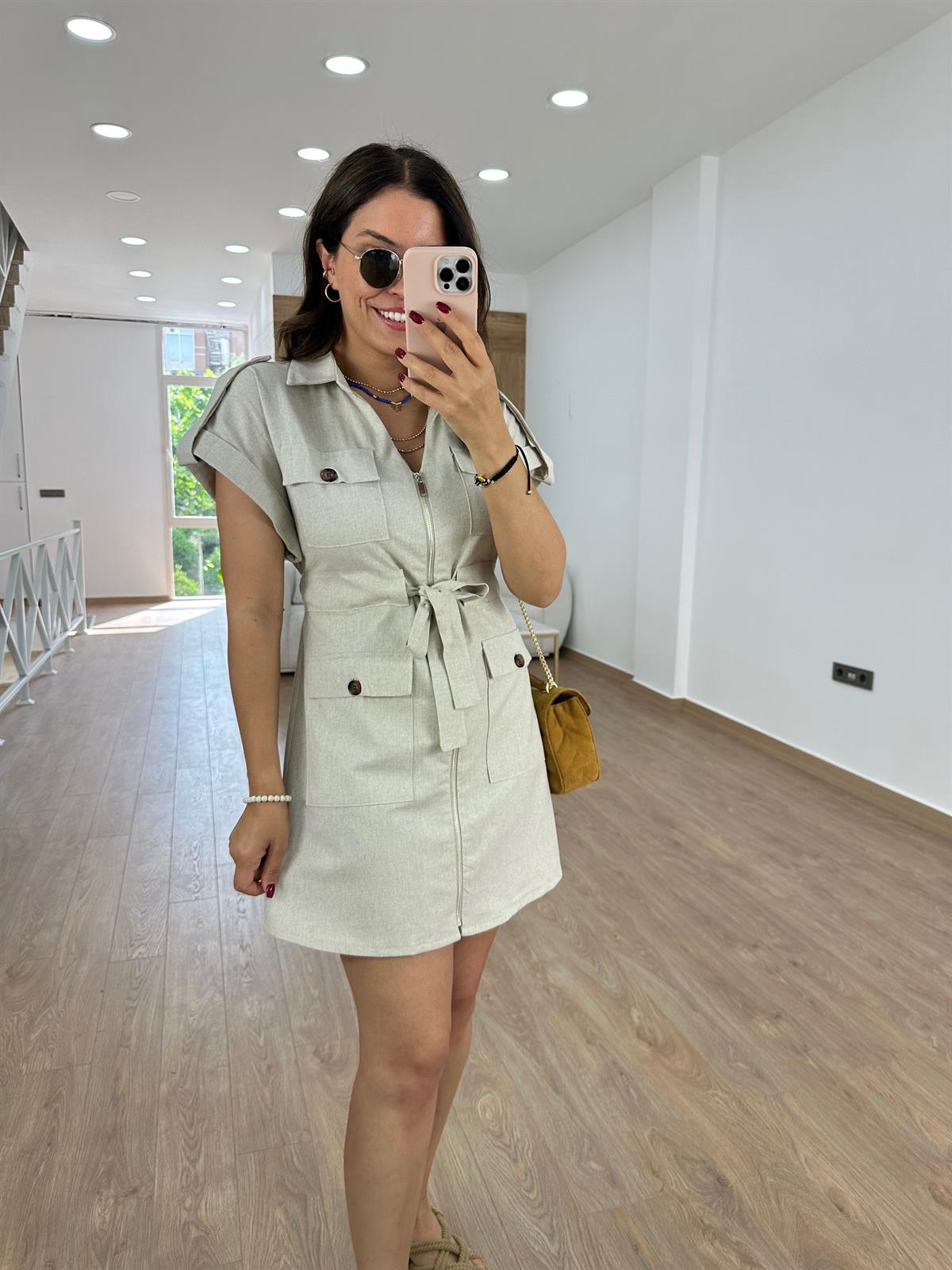 Önden Fermuarlı Apoletli Keten Elbise