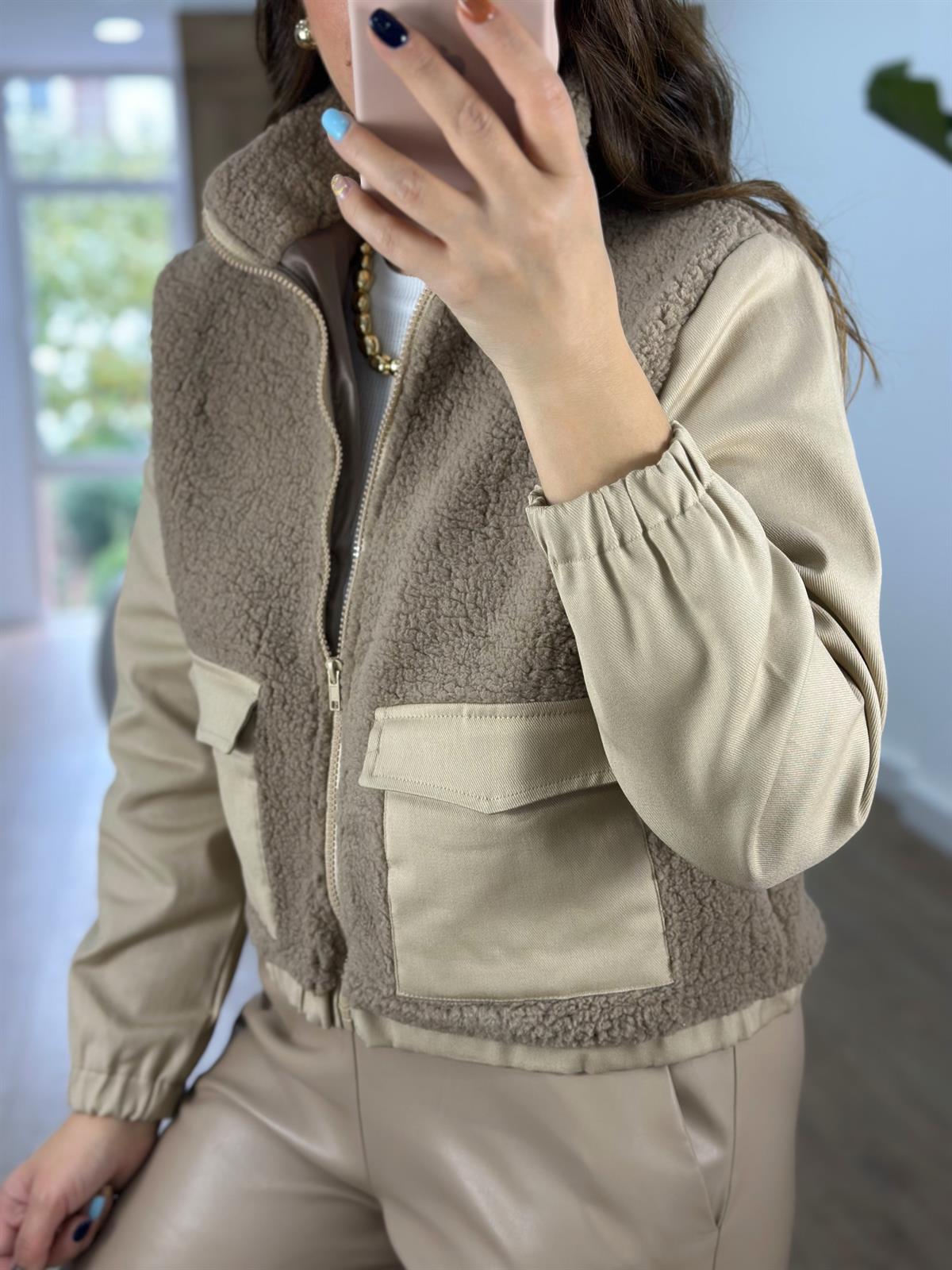 Önden Fermuarlı Cepli Teddy Mont