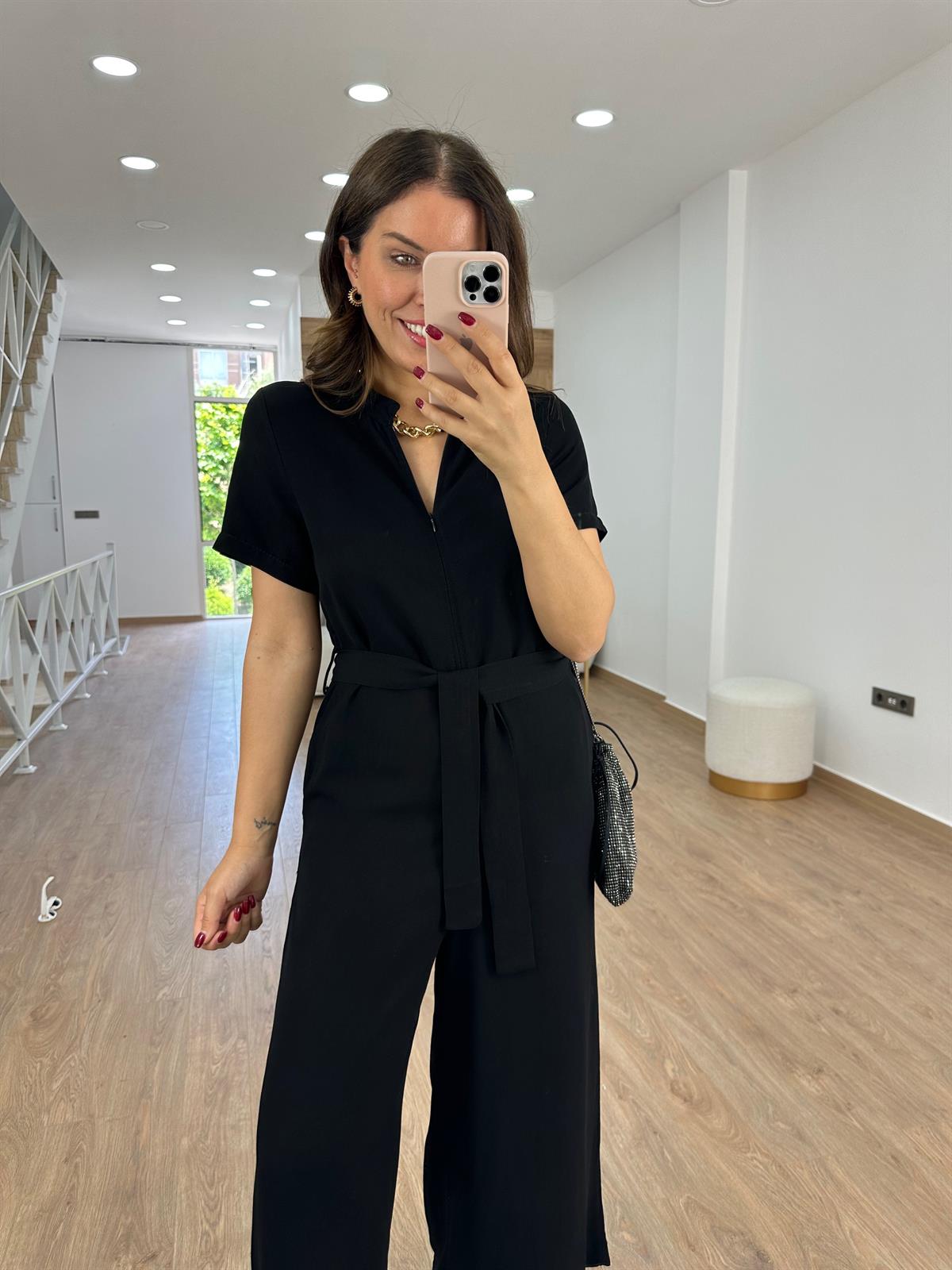 Önden Fermuarlı Marka Model Keten Tulum-Siyah