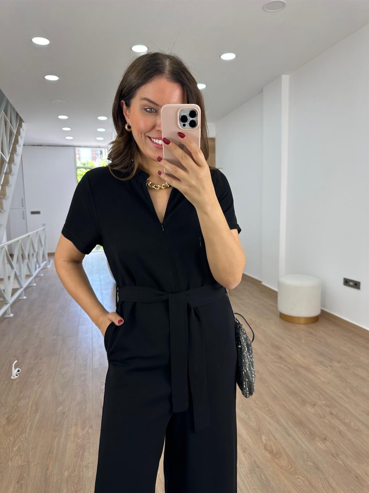 Önden Fermuarlı Marka Model Keten Tulum-Siyah